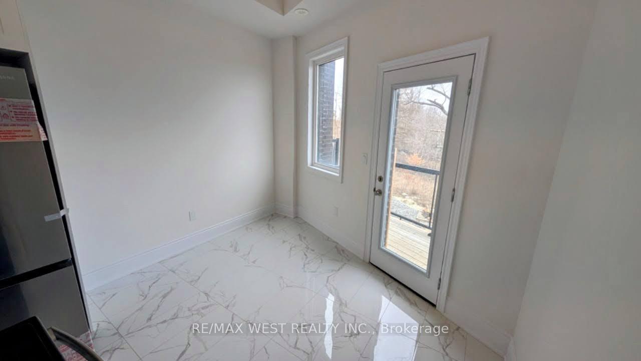 Photo 13 of 12 Wascana Road, Vaughan, Kleinburg — HOMEH