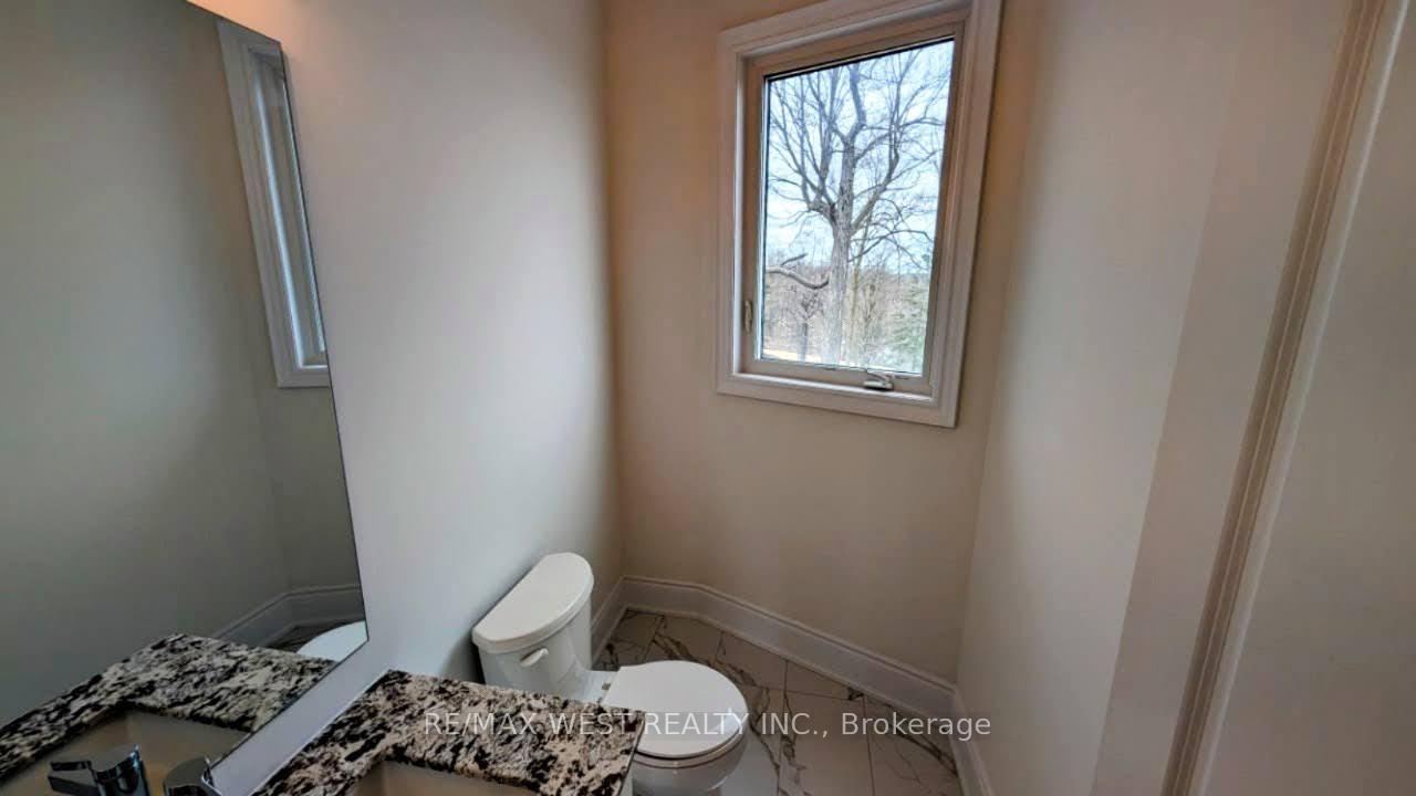 Photo 8 of 12 Wascana Road, Vaughan, Kleinburg — HOMEH