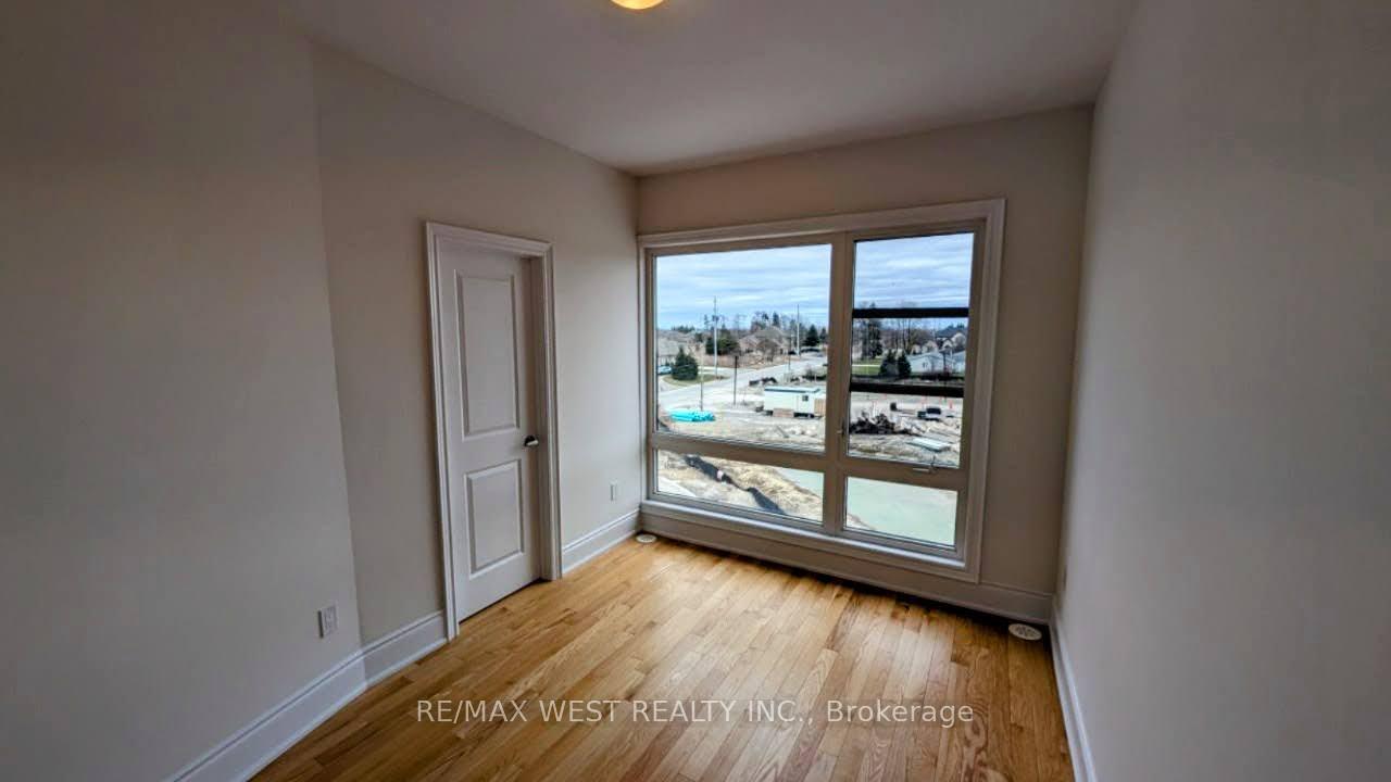 Photo 17 of 12 Wascana Road, Vaughan, Kleinburg — HOMEH