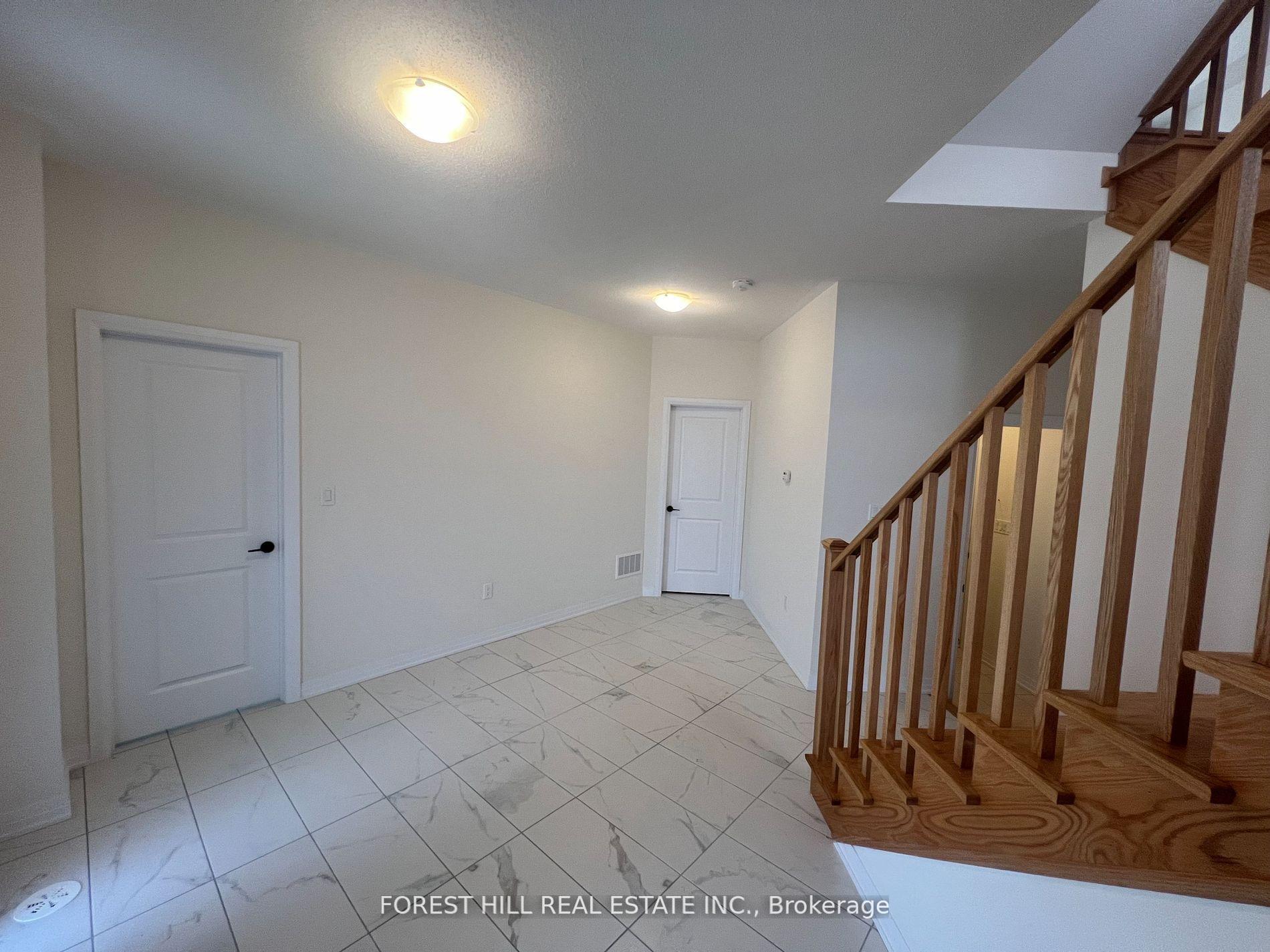 Photo 10 of 146 De La Roche Drive, Vaughan, Vellore Village — HOMEH