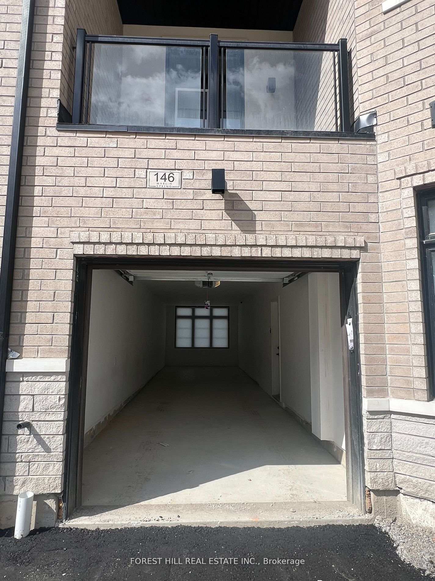 Photo 14 of 146 De La Roche Drive, Vaughan, Vellore Village — HOMEH