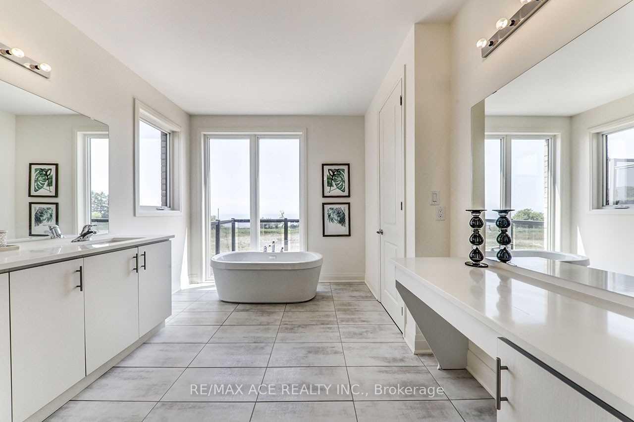 Photo 11 of 179 Port Darlington Road, Clarington, Bowmanville — HOMEH