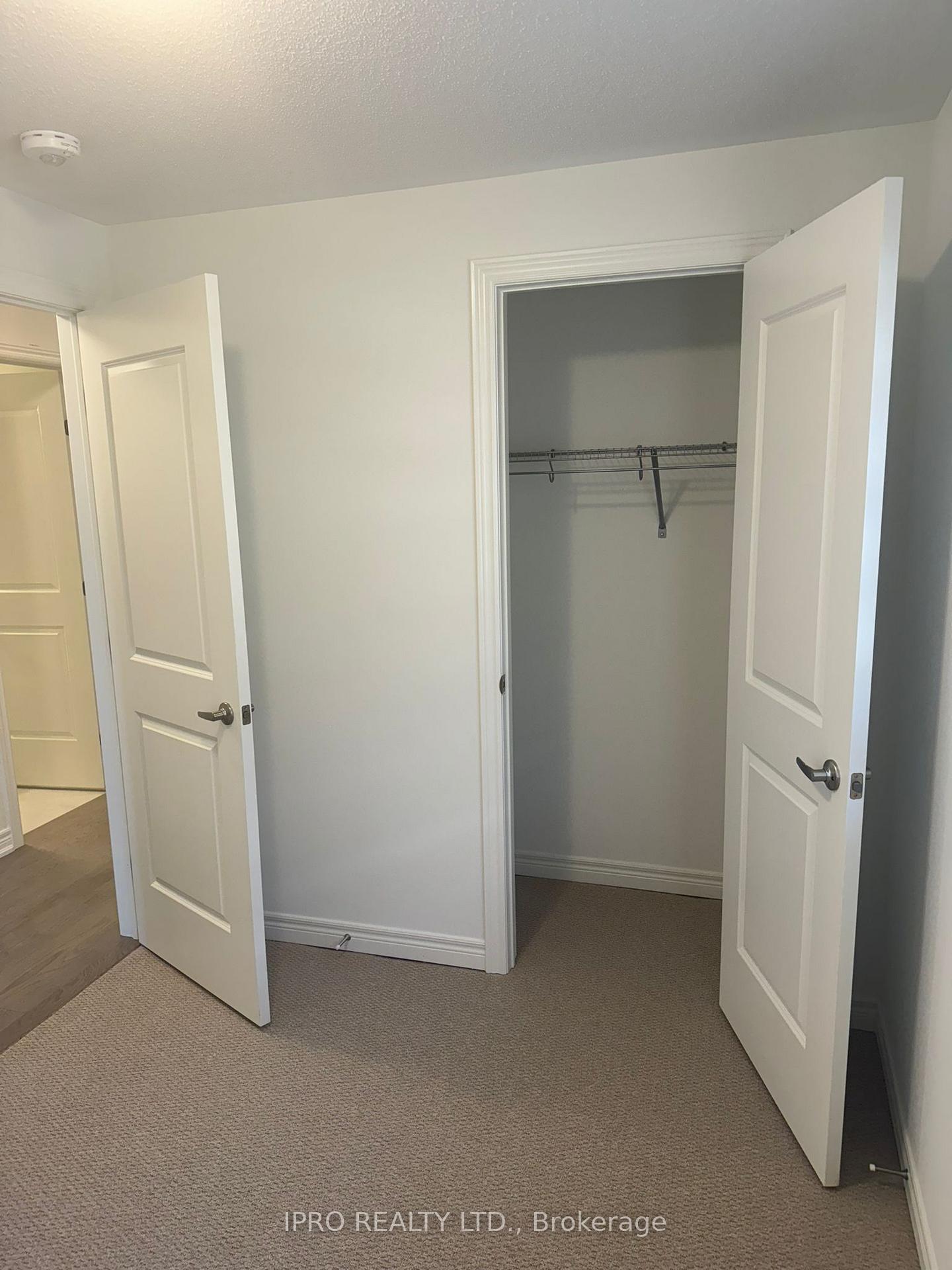 Photo 9 of 73 Picardy Drive, Hamilton, Stoney Creek — HOMEH