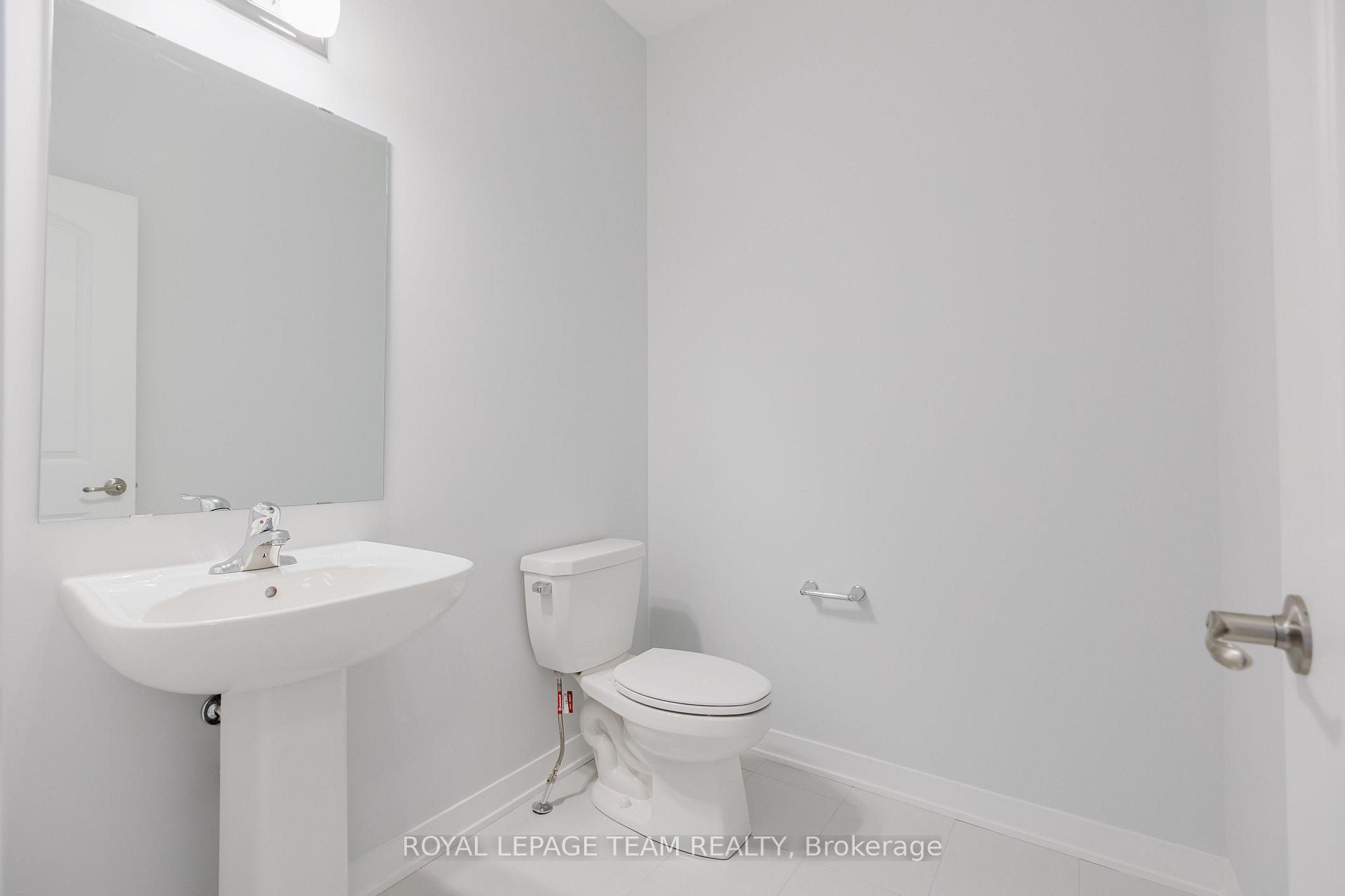 Photo 3 of 507 Brigatine Avenue, Ottawa, Stittsville (North) — HOMEH