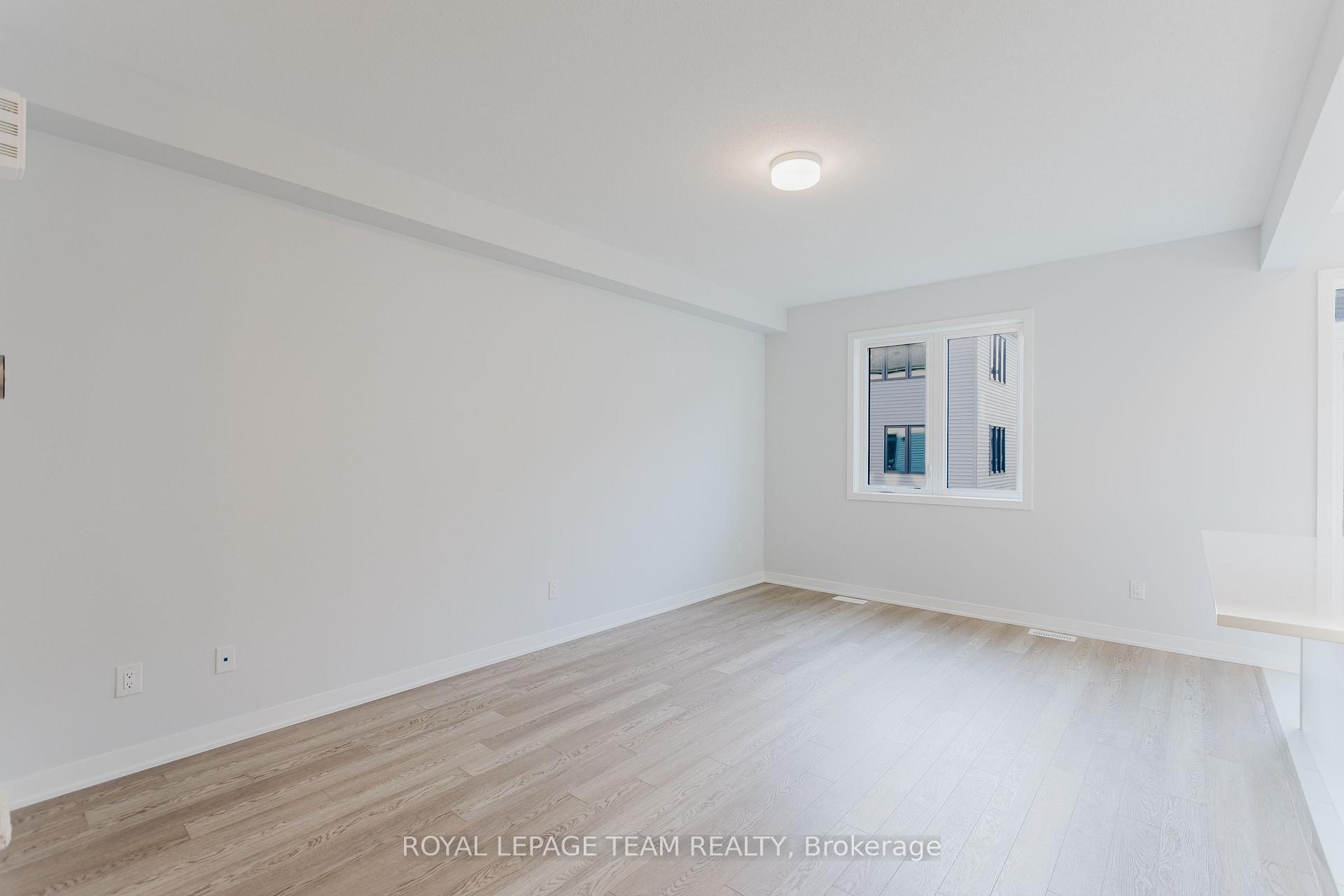 Photo 23 of 507 Brigatine Avenue, Ottawa, Stittsville (North) — HOMEH