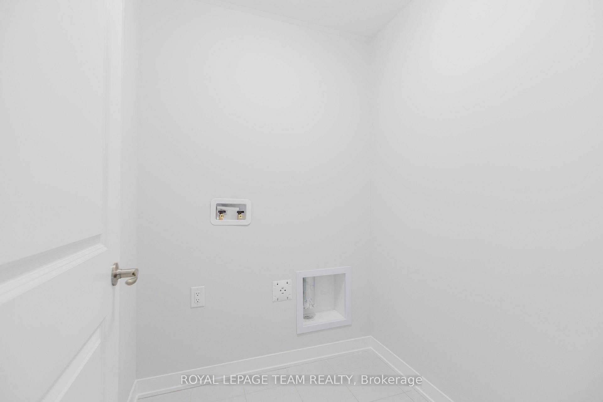 Photo 11 of 507 Brigatine Avenue, Ottawa, Stittsville (North) — HOMEH