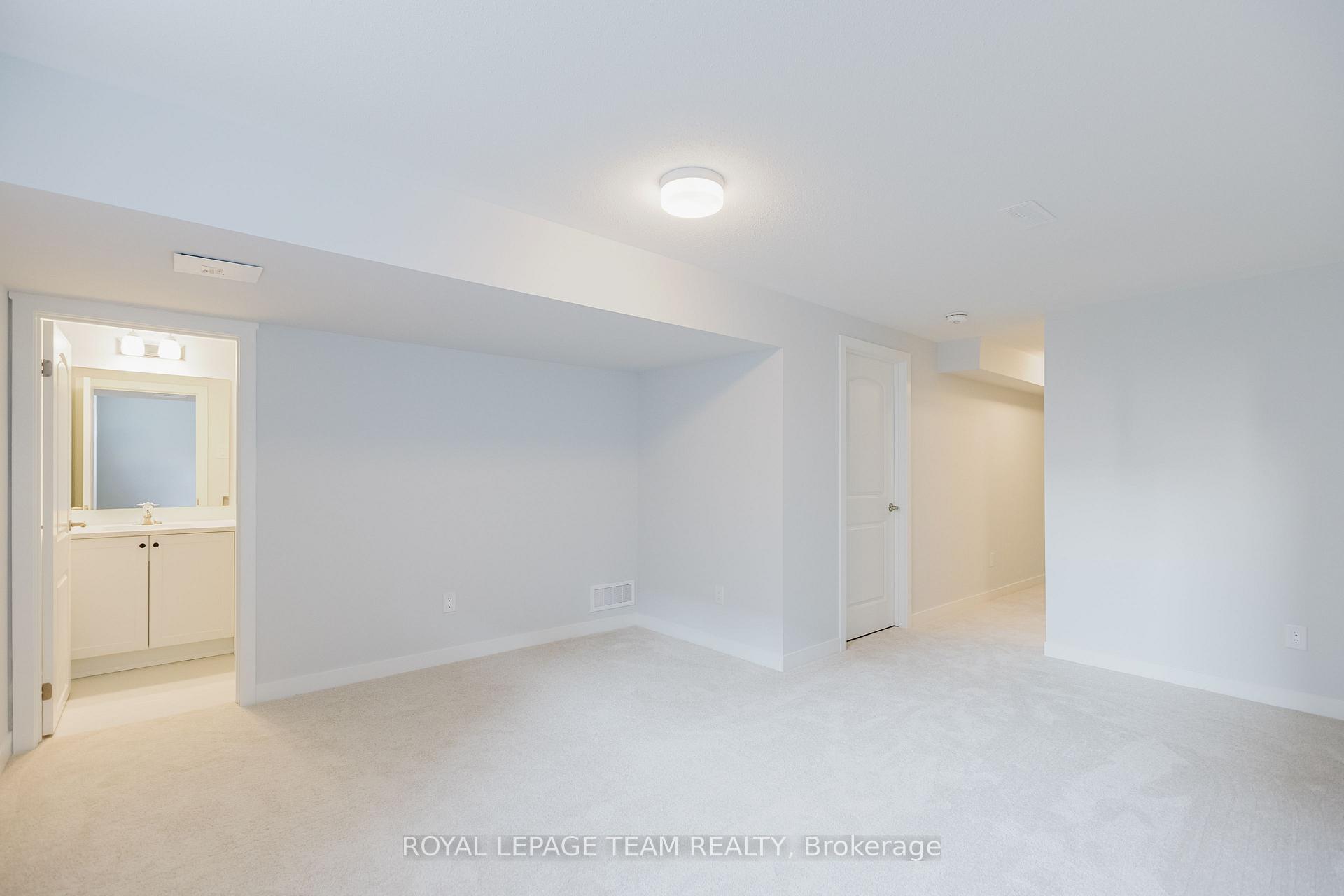Photo 17 of 507 Brigatine Avenue, Ottawa, Stittsville (North) — HOMEH