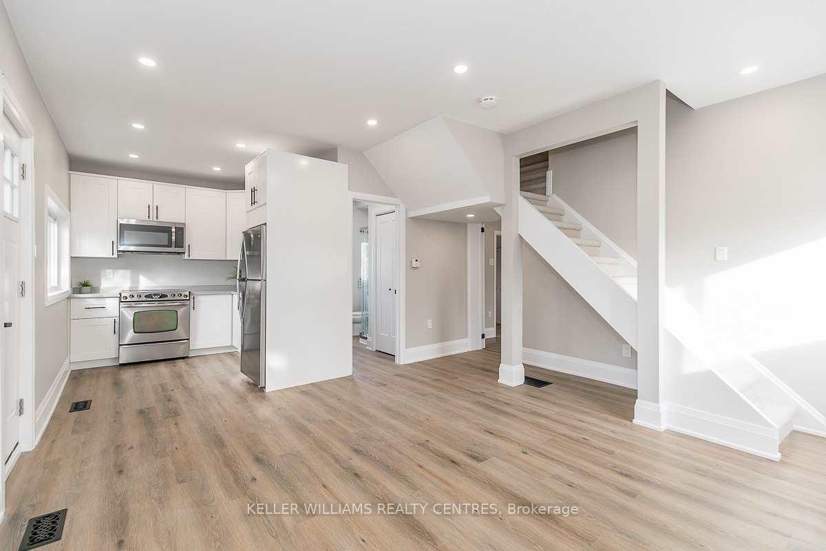 Photo 6 of Unit A, 46 Campbell Avenue, Barrie, Allandale — HOMEH