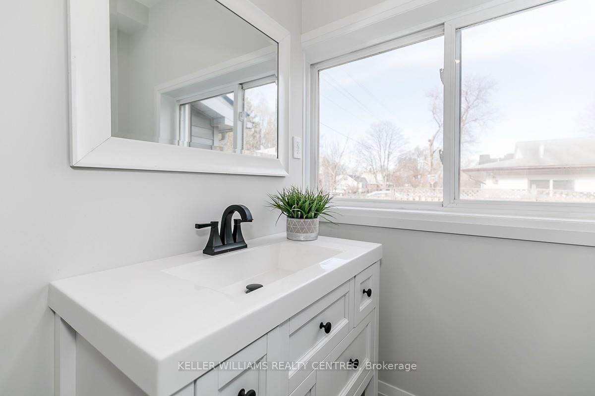 Photo 21 of Unit A, 46 Campbell Avenue, Barrie, Allandale — HOMEH