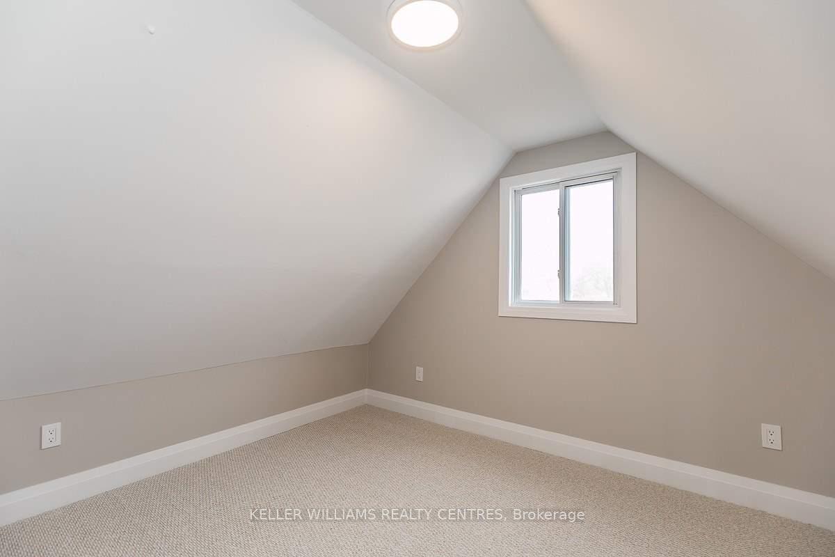 Photo 13 of Unit A, 46 Campbell Avenue, Barrie, Allandale — HOMEH