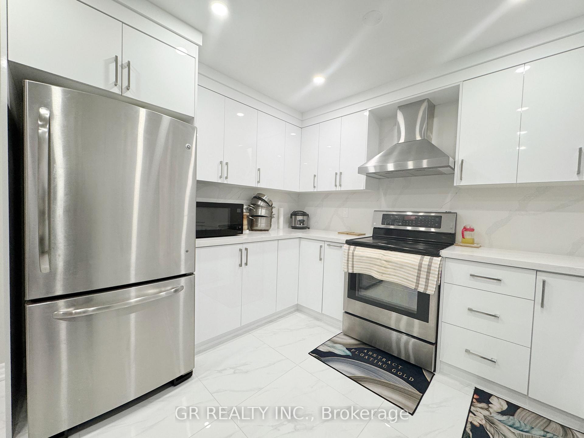 Photo 3 of Unit 3 Rooms, 82 Terrosa Road, Markham, Middlefield — HOMEH