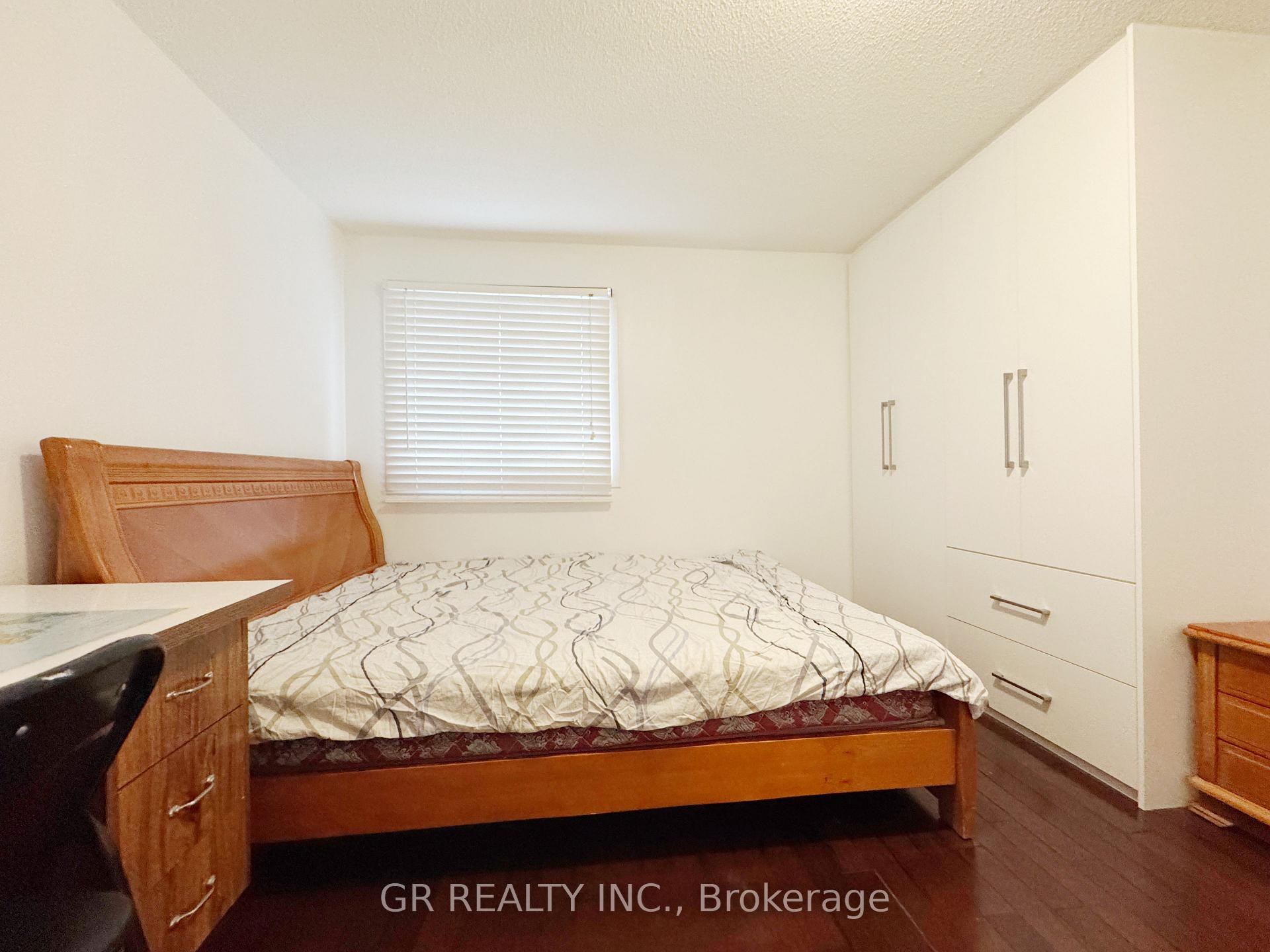 Photo 6 of Unit 3 Rooms, 82 Terrosa Road, Markham, Middlefield — HOMEH