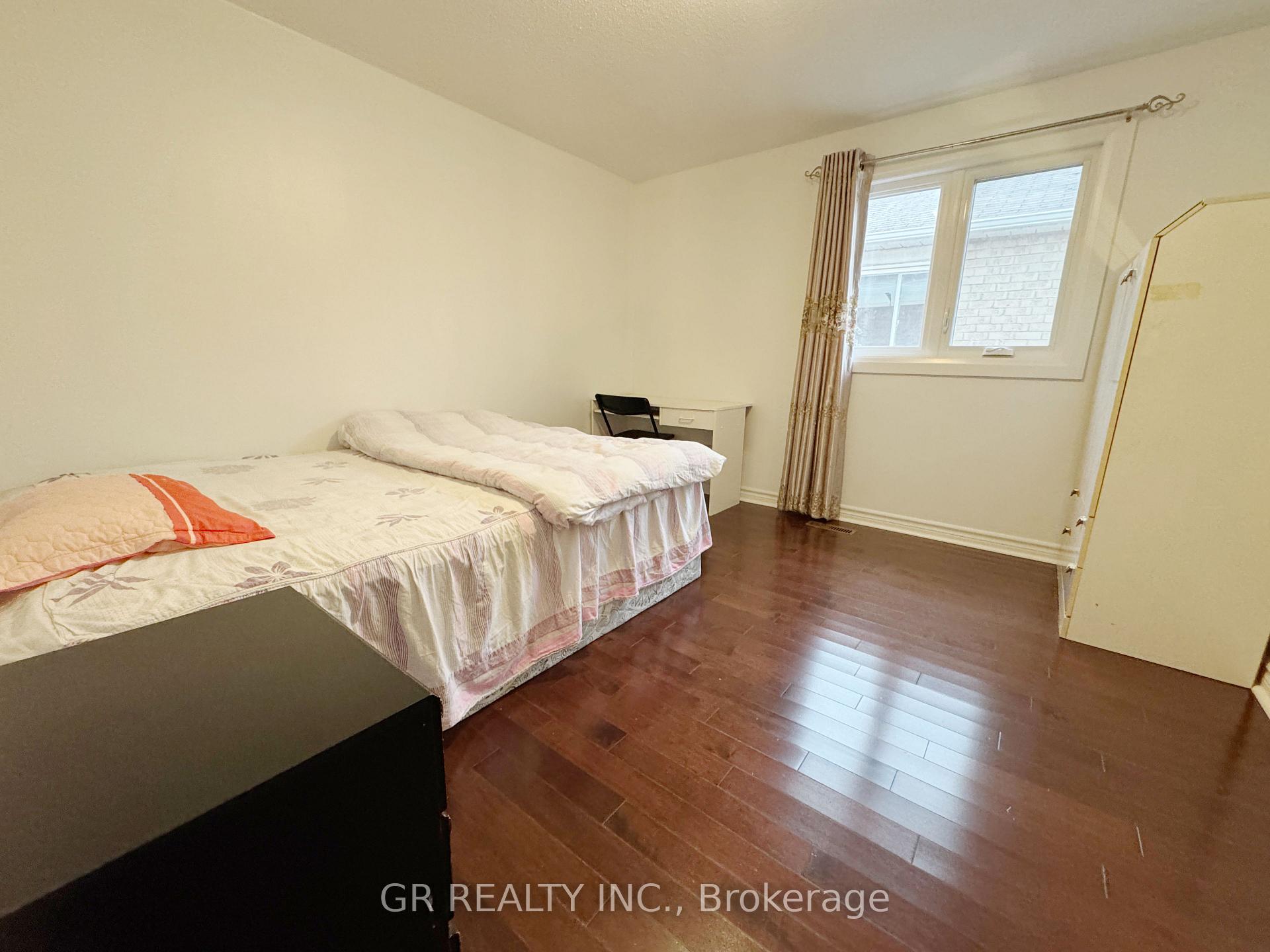 Photo 7 of Unit 3 Rooms, 82 Terrosa Road, Markham, Middlefield — HOMEH