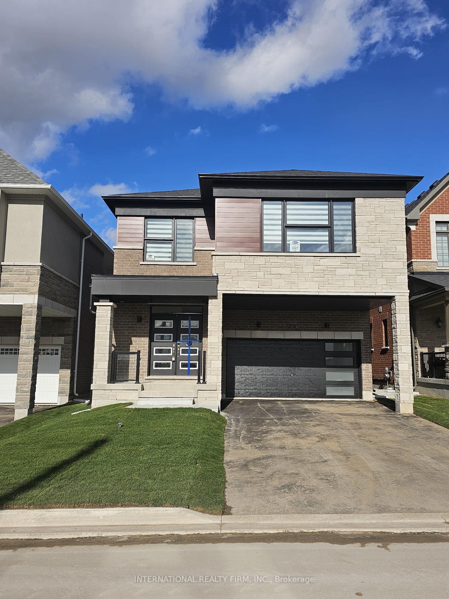 Photo 1 of 24 Mcbride Trail, Barrie, 400 East — HOMEH