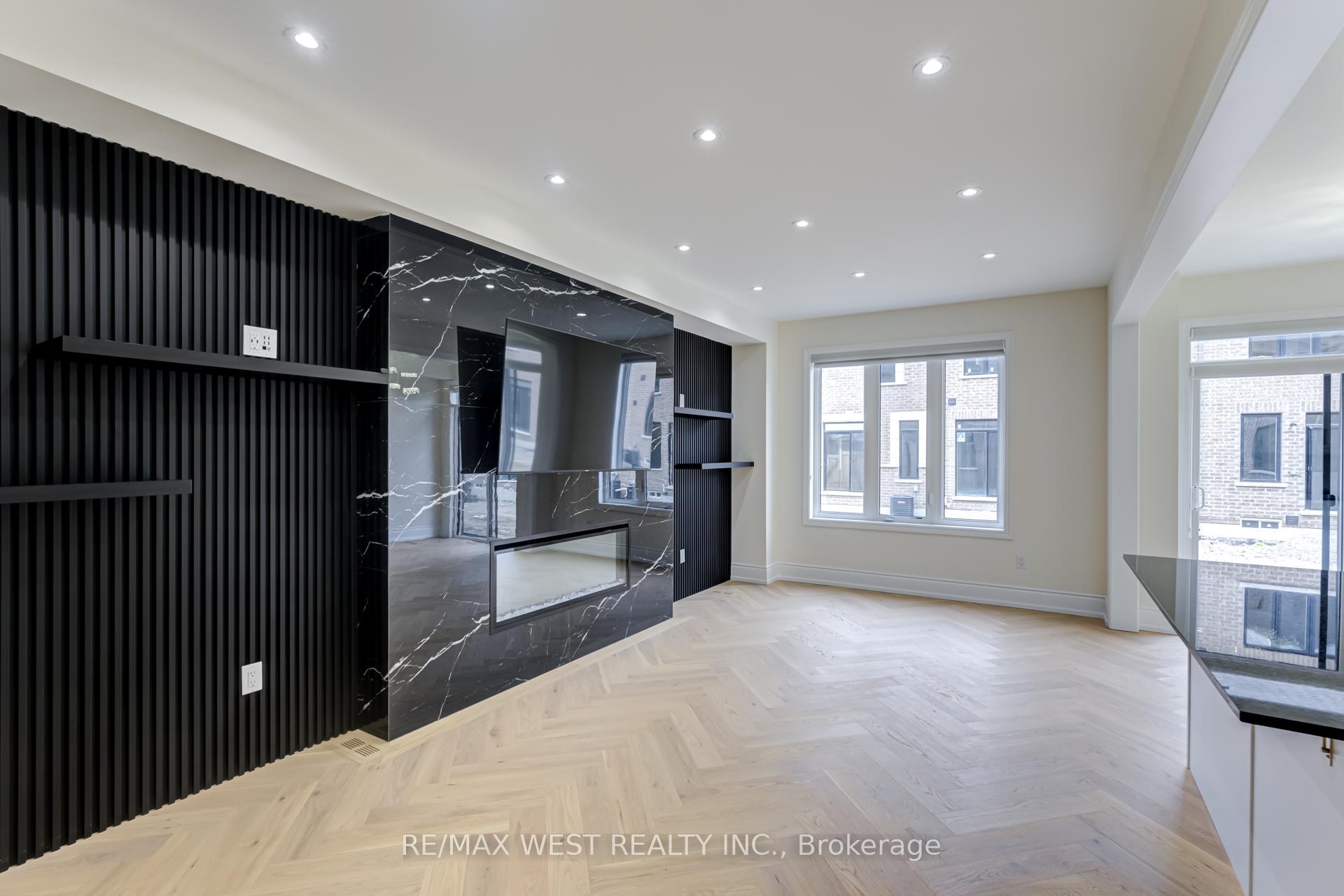 Photo 8 of 8 Singhampton Road, Vaughan, Kleinburg — HOMEH