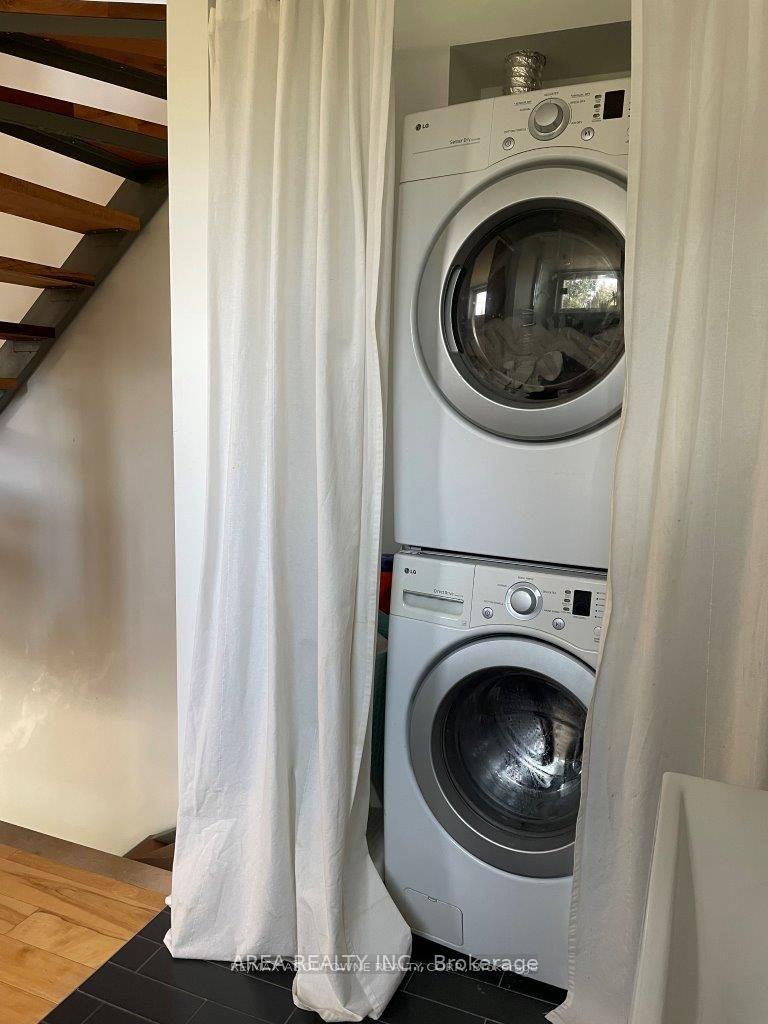 Photo 8 of 104 Northcote Avenue, Toronto, Little Portugal — HOMEH