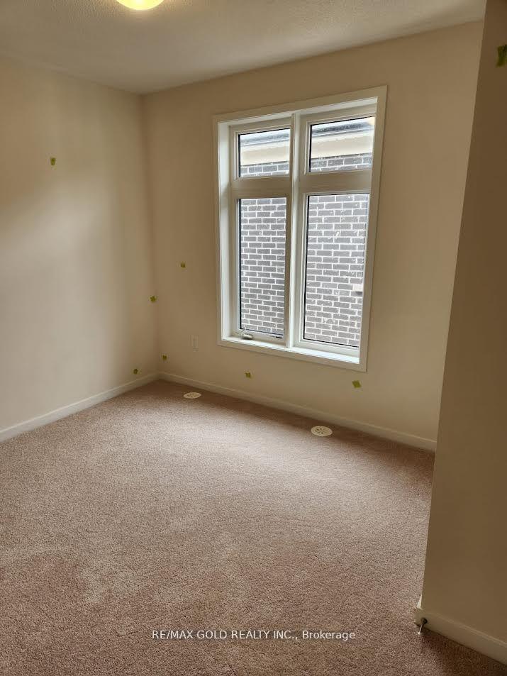 Photo 5 of 1393 Bradenton Path, Oshawa, Eastdale — HOMEH