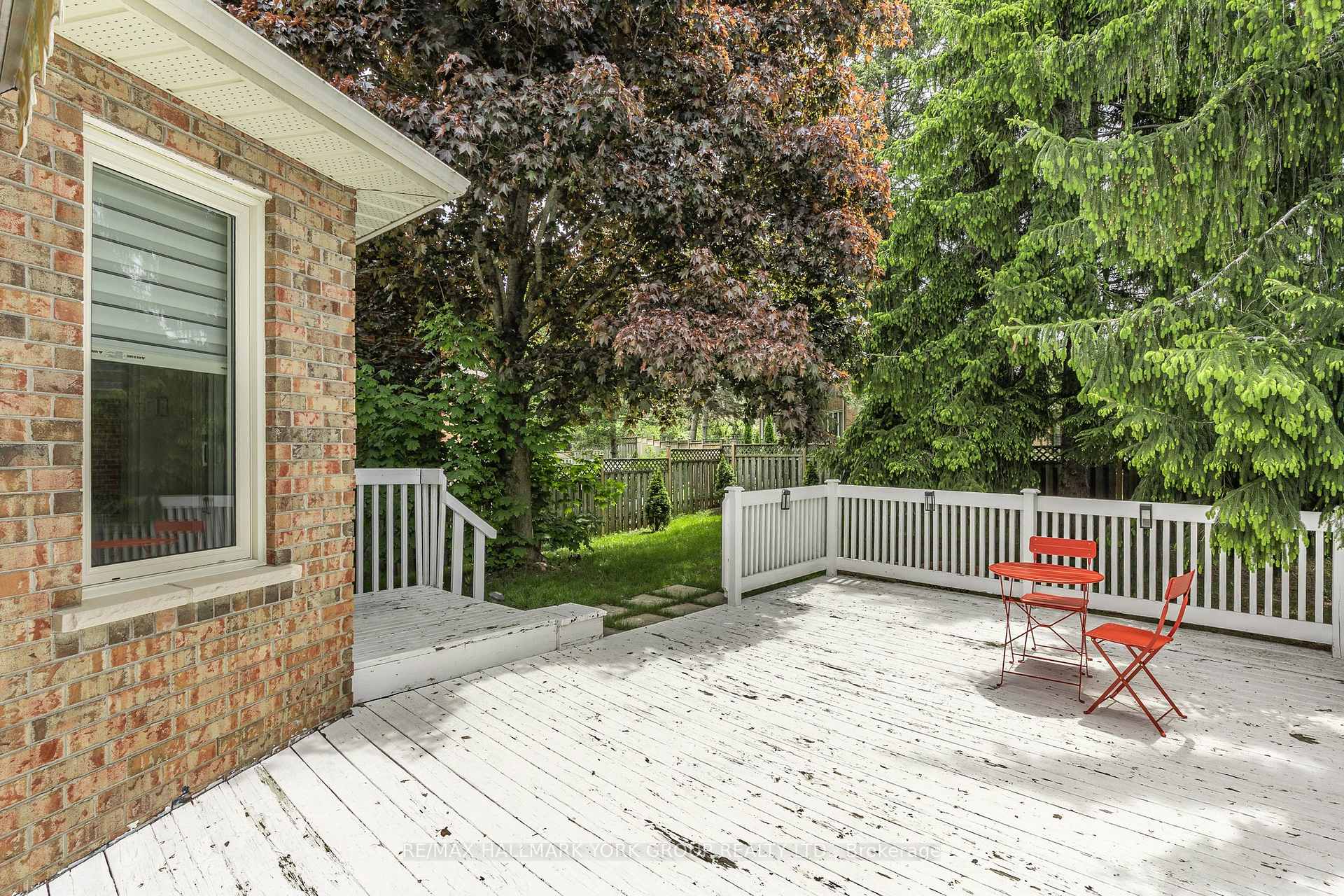 Photo 23 of 3 Pinehurst Court, Aurora, Aurora Village — HOMEH