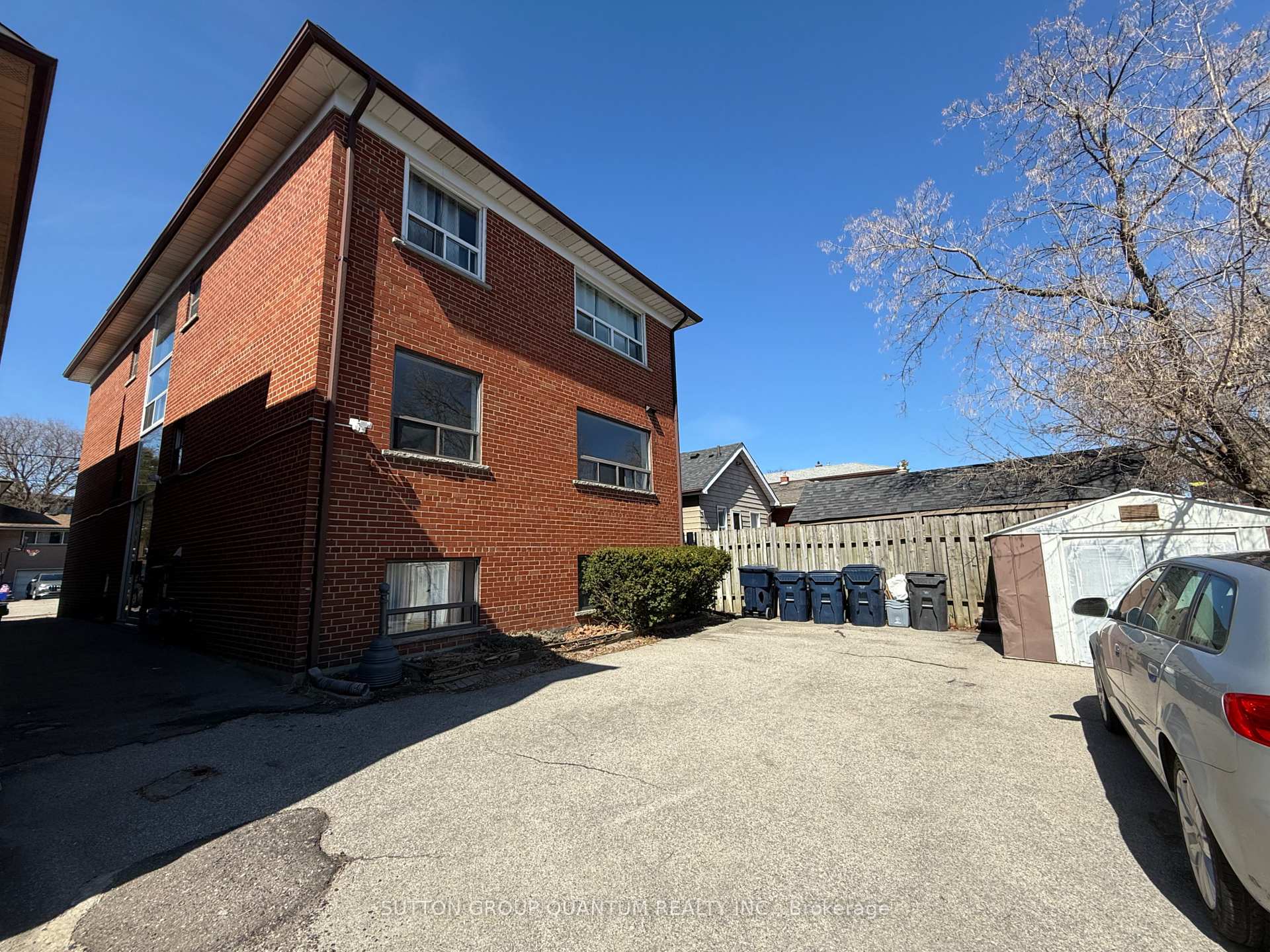 Front of Unit 2, 25A Milton Street