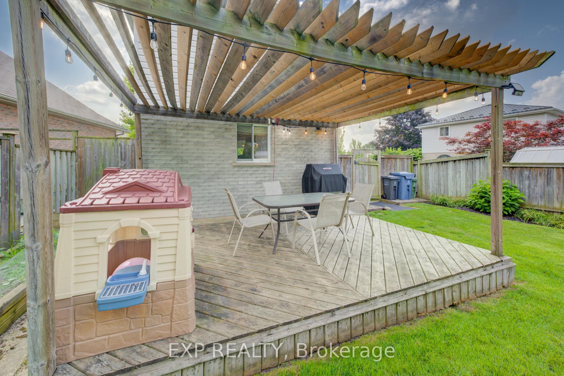 Photo 26 of 4 Troy Crescent, Guelph, Grange Road — HOMEH