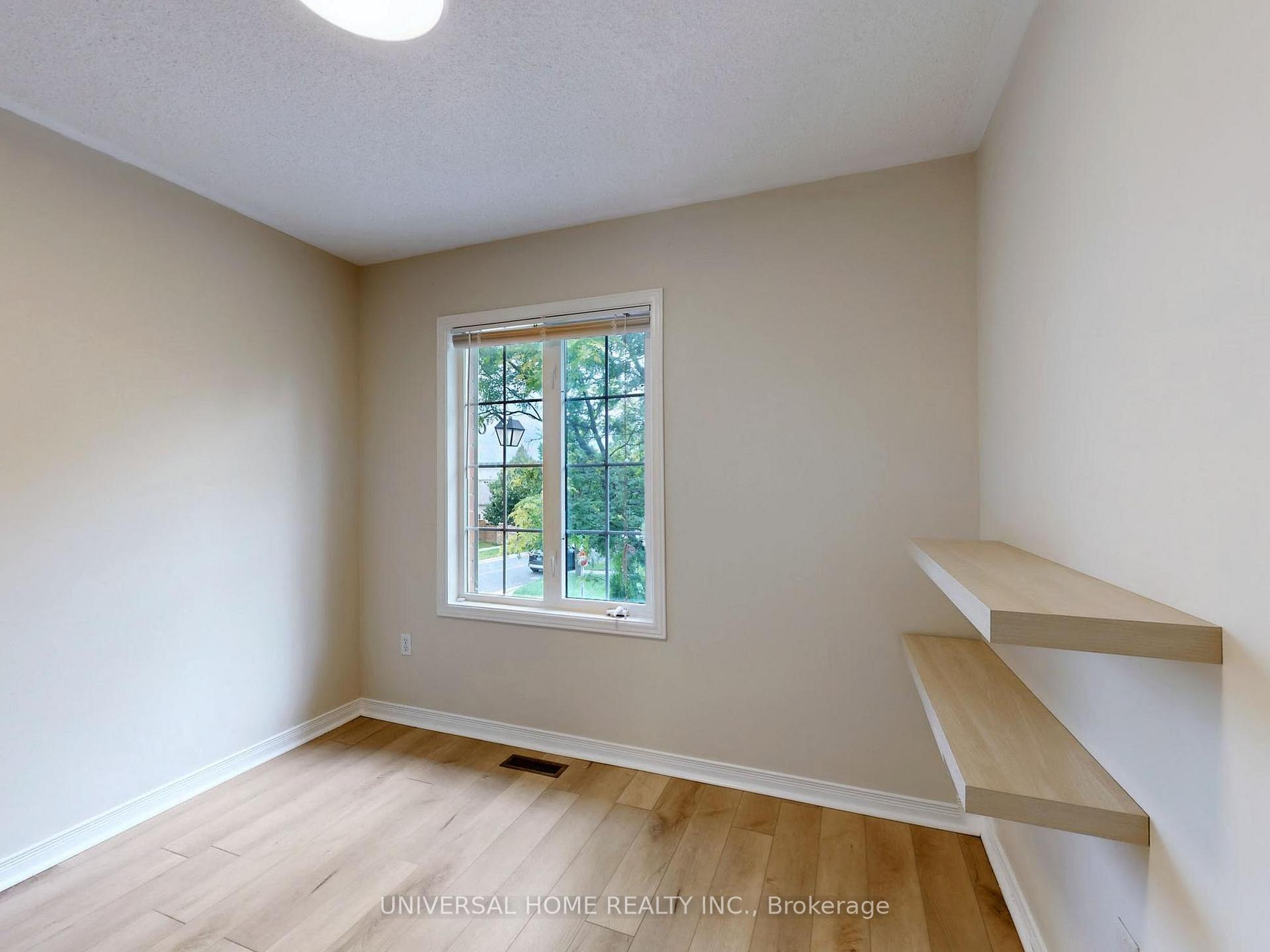 Photo 17 of 49 Cariglia Trail, Markham, Village Green-South Unionville — HOMEH