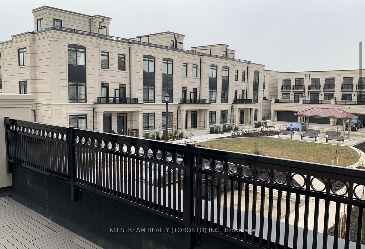 Front of 76 Village Parkway