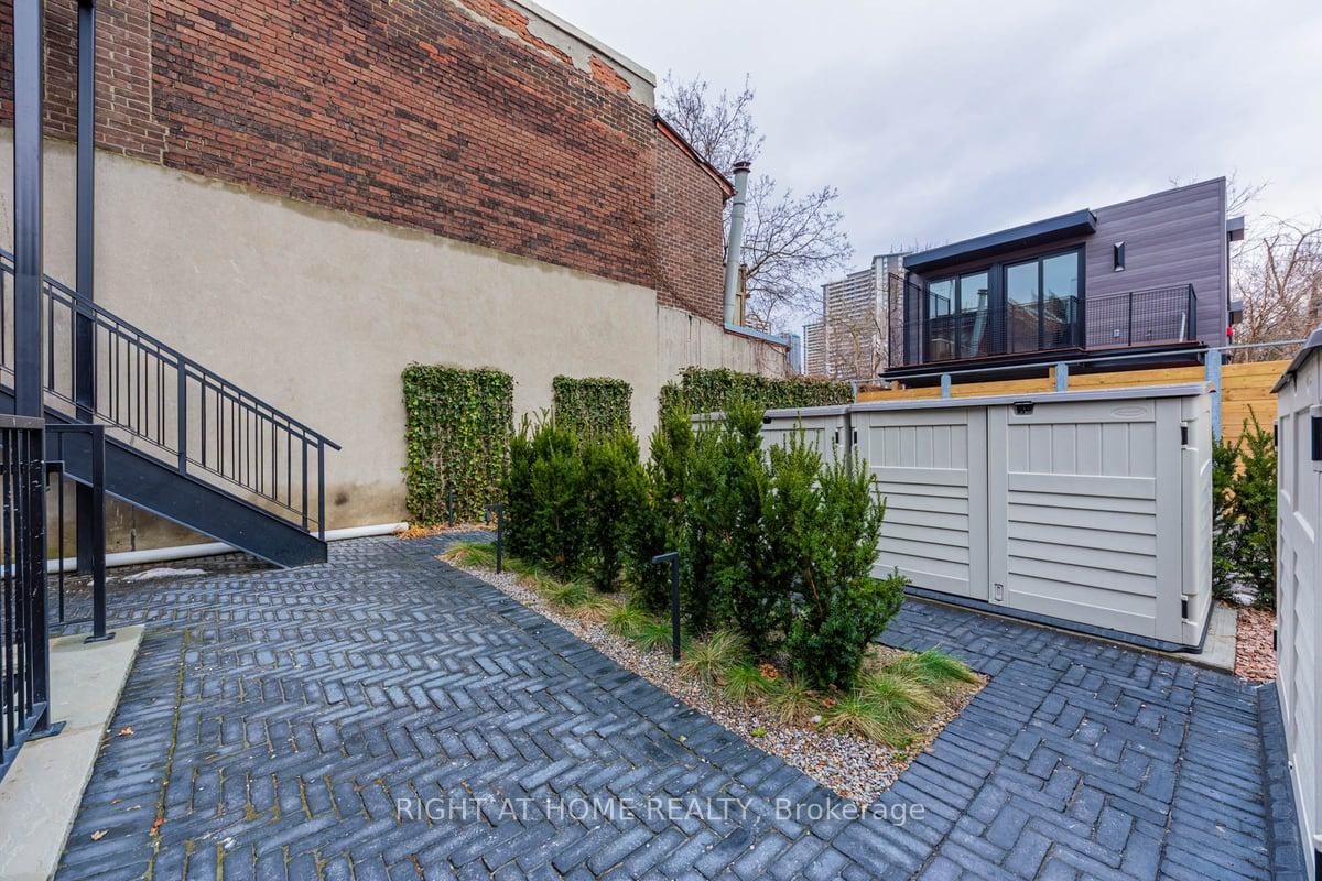 Photo 3 of Unit 101, 60 Winchester Street, Toronto, Cabbagetown-South St. James Town — HOMEH