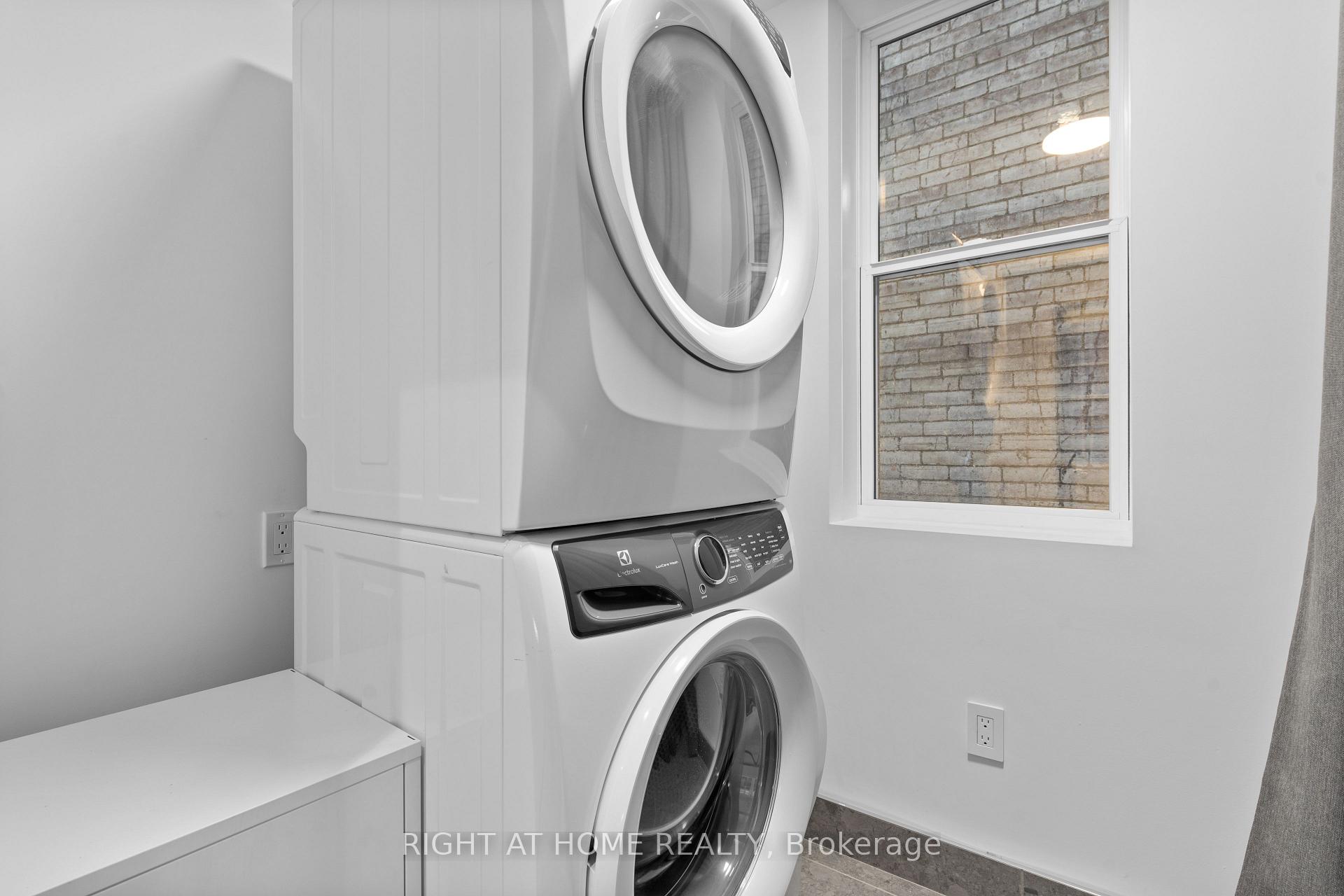 Photo 18 of Unit 101, 60 Winchester Street, Toronto, Cabbagetown-South St. James Town — HOMEH