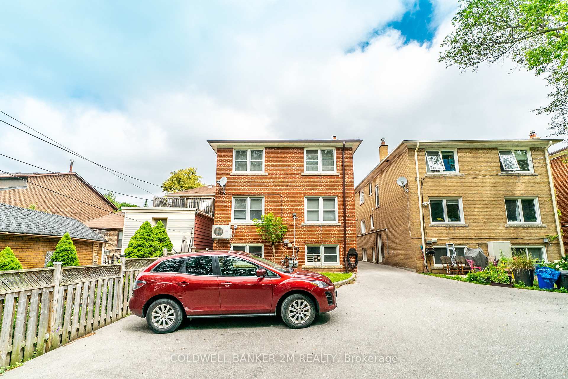 Photo 16 of Unit 1, 751 Merton Street, Toronto, Mount Pleasant East — HOMEH