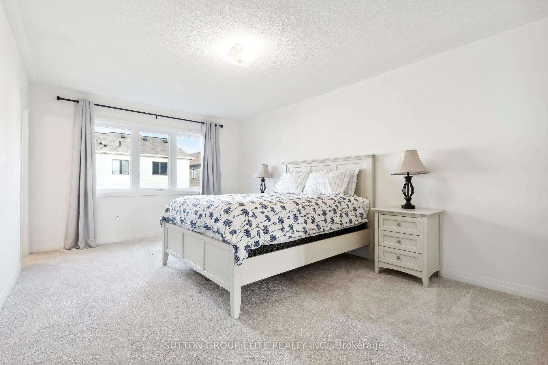 Photo 19 of Unit 65, 31 Caspian Square, Clarington, Bowmanville — HOMEH
