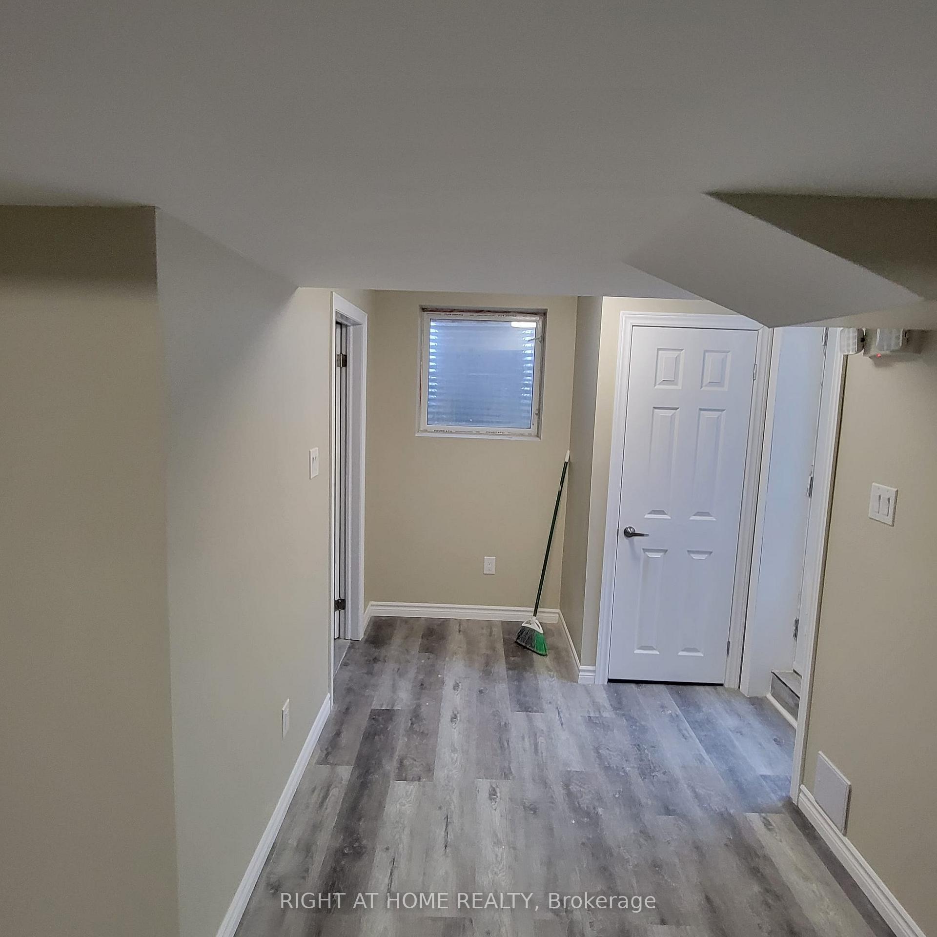 Photo 6 of Unit 1519 a, 1519 Eagleview Drive, Pickering, Liverpool — HOMEH