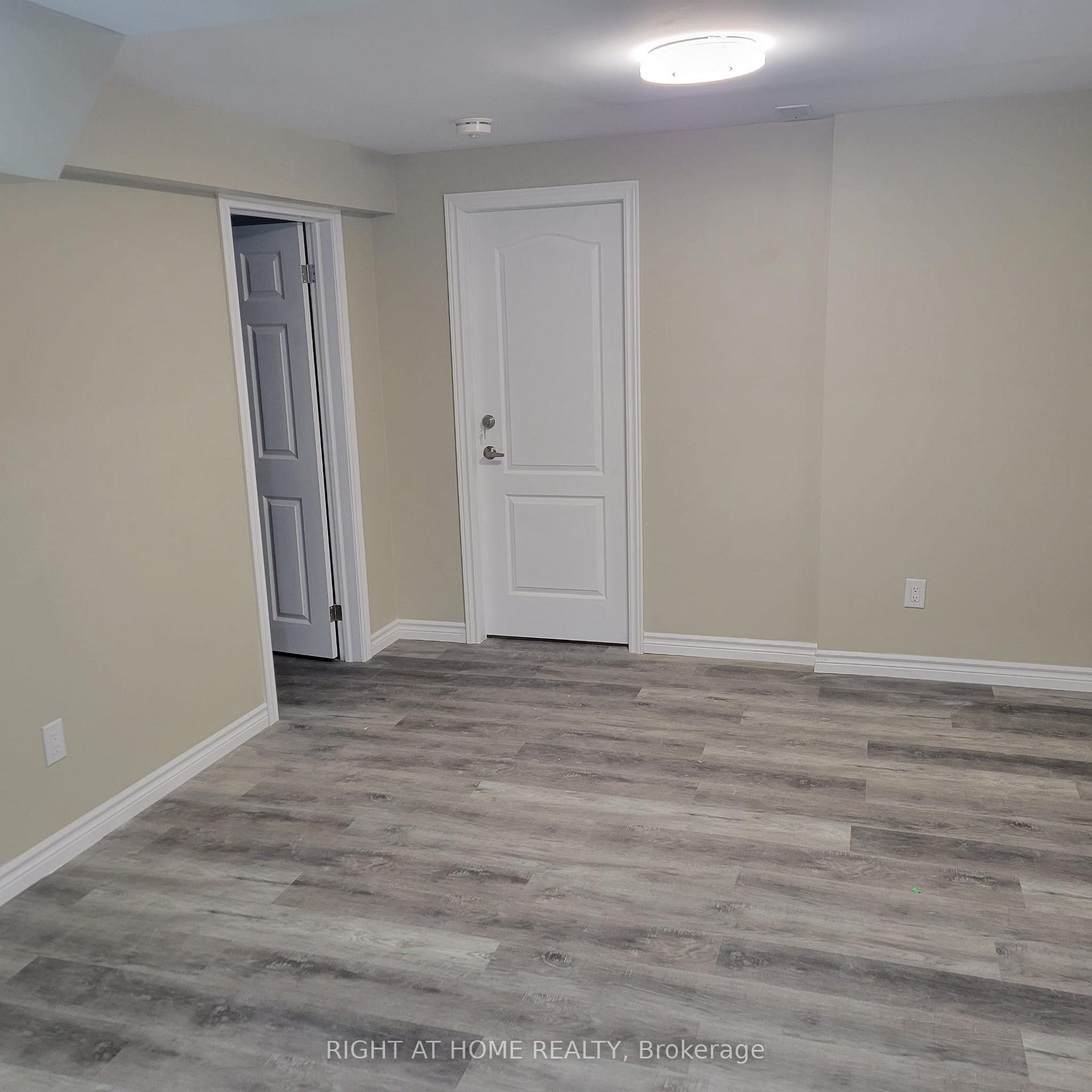 Photo 13 of Unit 1519 a, 1519 Eagleview Drive, Pickering, Liverpool — HOMEH