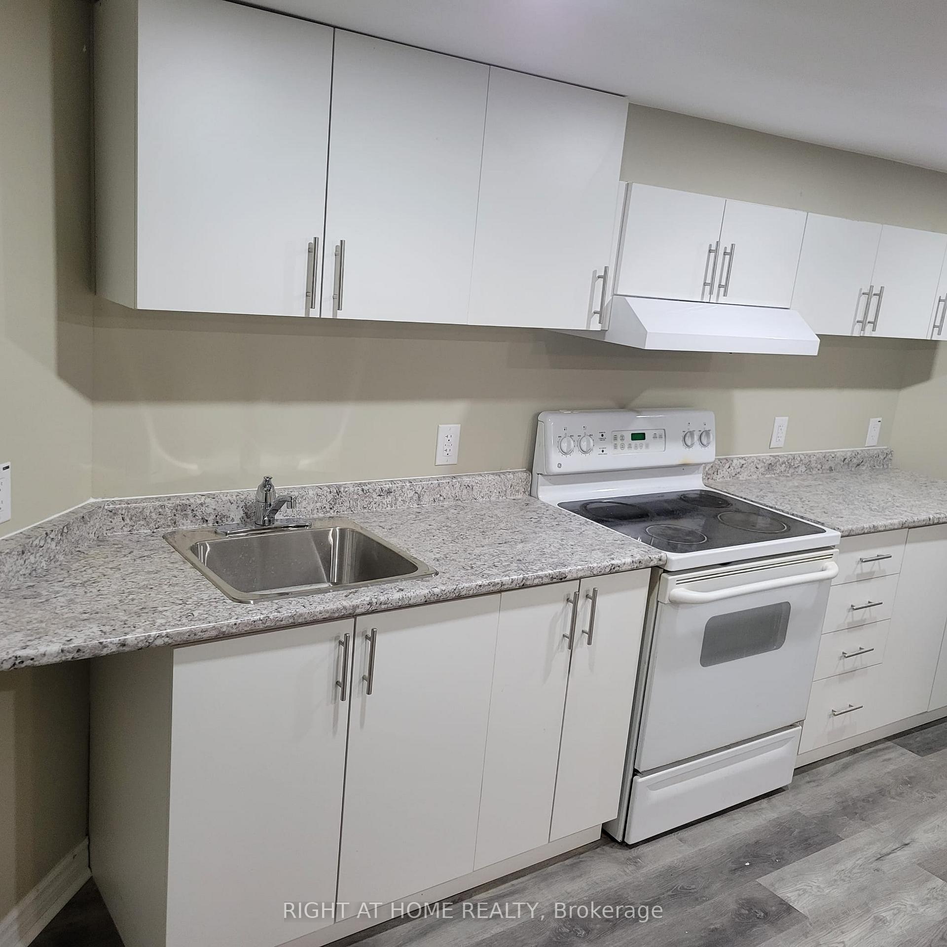 Photo 8 of Unit 1519 a, 1519 Eagleview Drive, Pickering, Liverpool — HOMEH