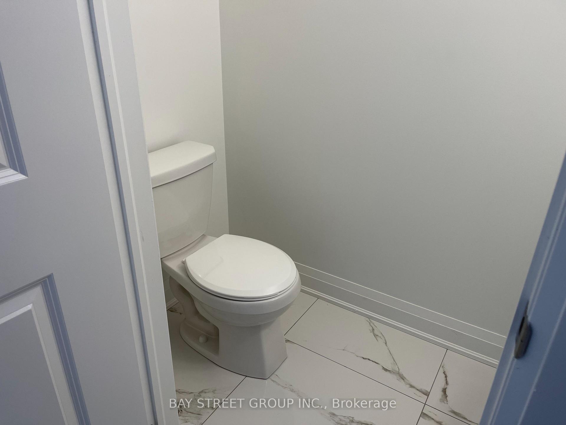 Photo 7 of 38 Dorian Drive, Whitby, Rural Whitby — HOMEH