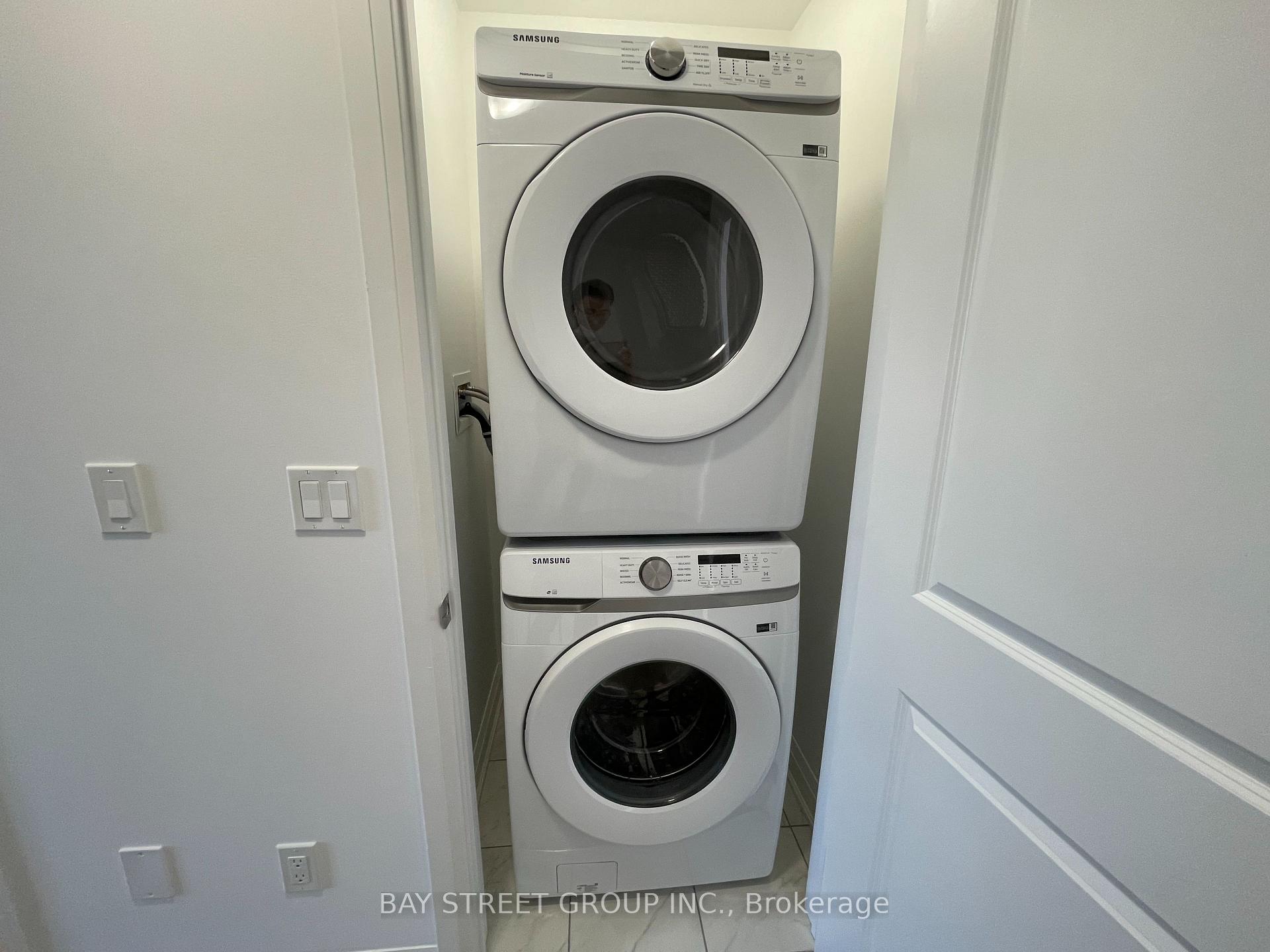 Photo 16 of 38 Dorian Drive, Whitby, Rural Whitby — HOMEH