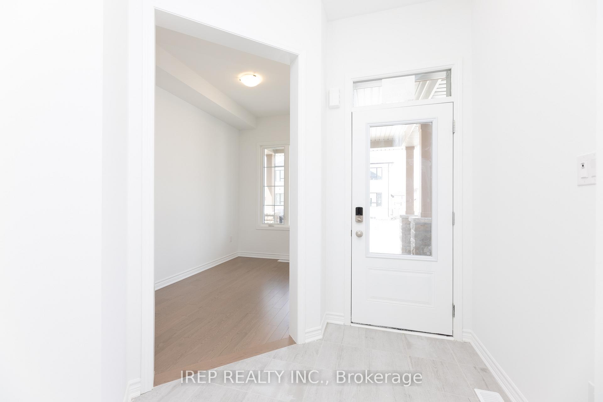 Photo 3 of 3360 Marchington Square, Pickering, Rural Pickering — HOMEH