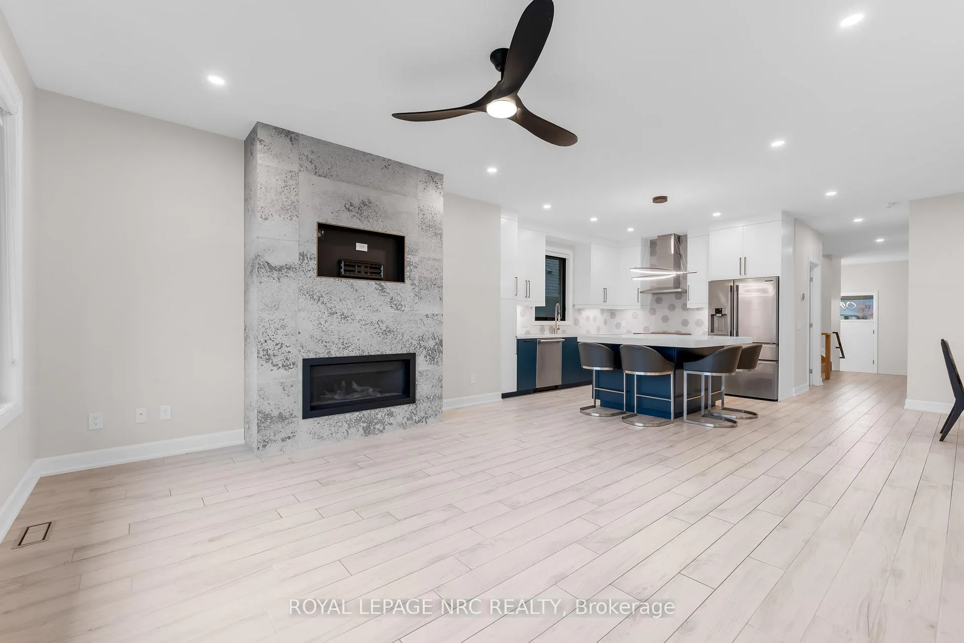 Photo 18 of 21 Singer Street, Thorold, Hurricane/Merrittville — HOMEH