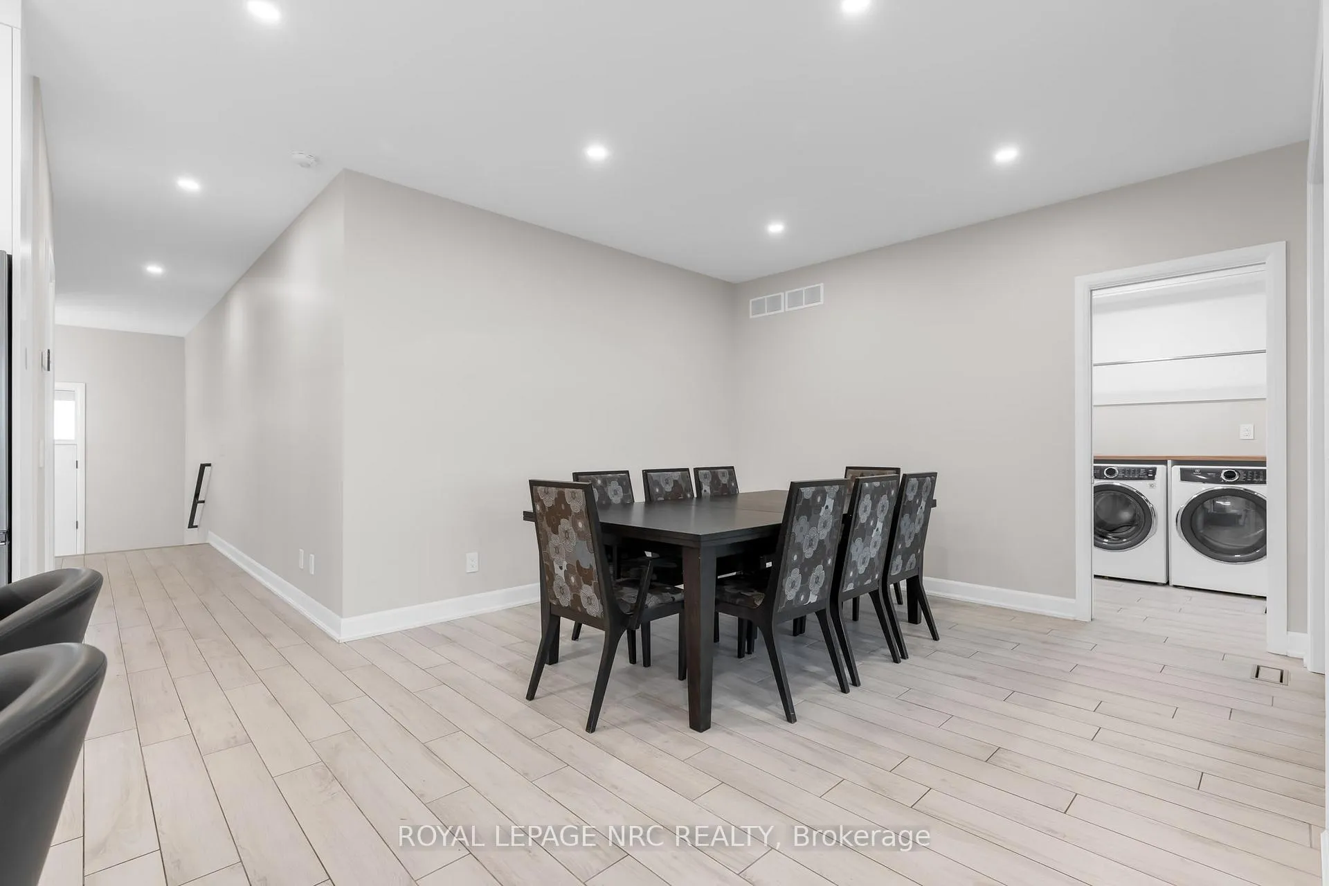 Photo 21 of 21 Singer Street, Thorold, Hurricane/Merrittville — HOMEH