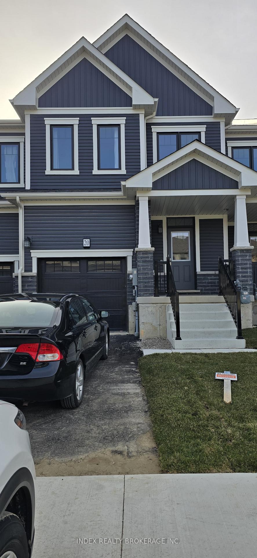 Front of 20 Lonsdale Road W