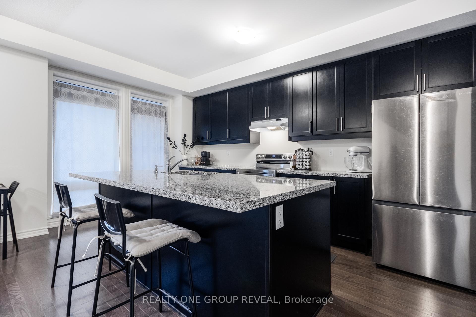 Photo 5 of 526 Danks Ridge Drive, Ajax, South East — HOMEH