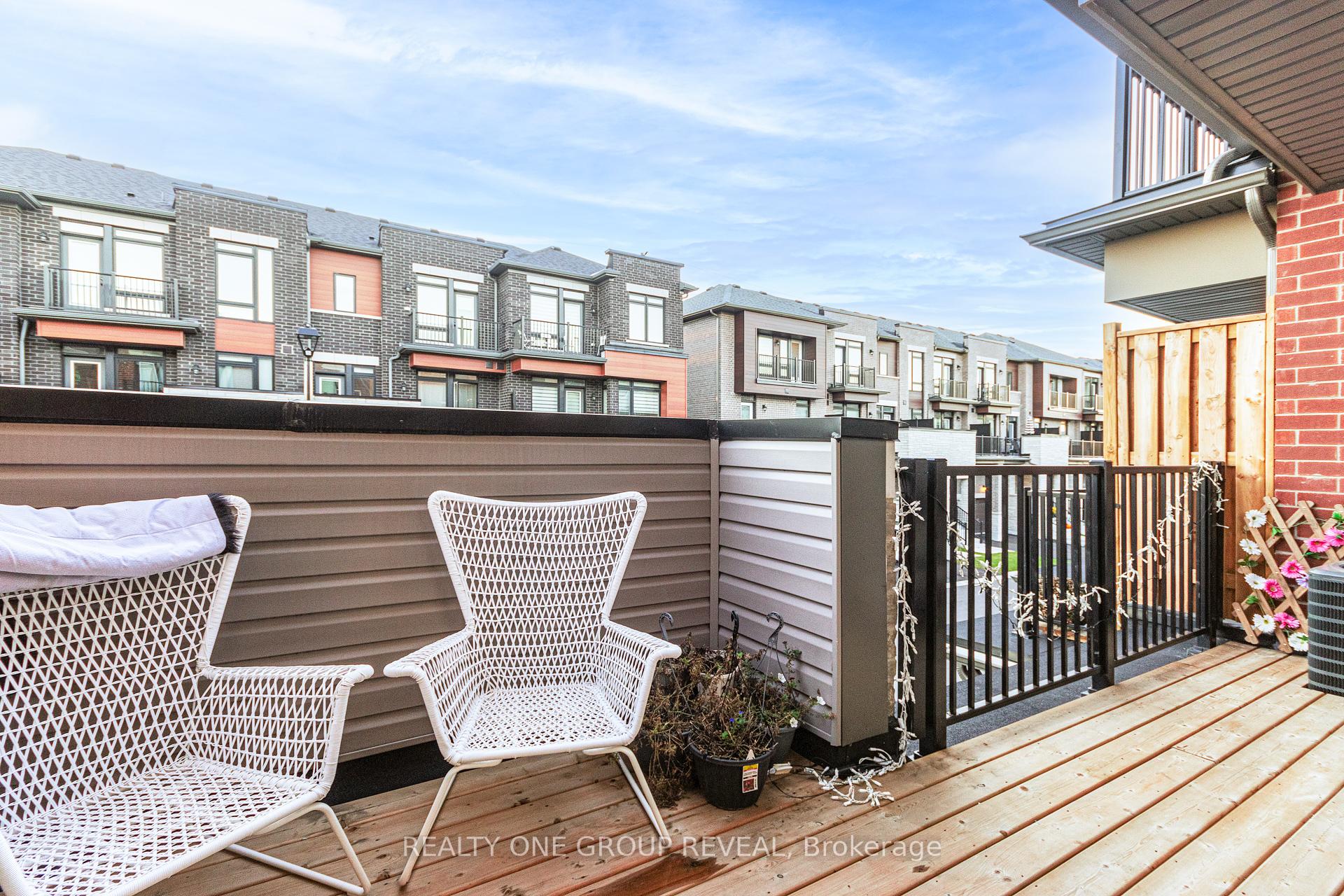 Photo 17 of 526 Danks Ridge Drive, Ajax, South East — HOMEH