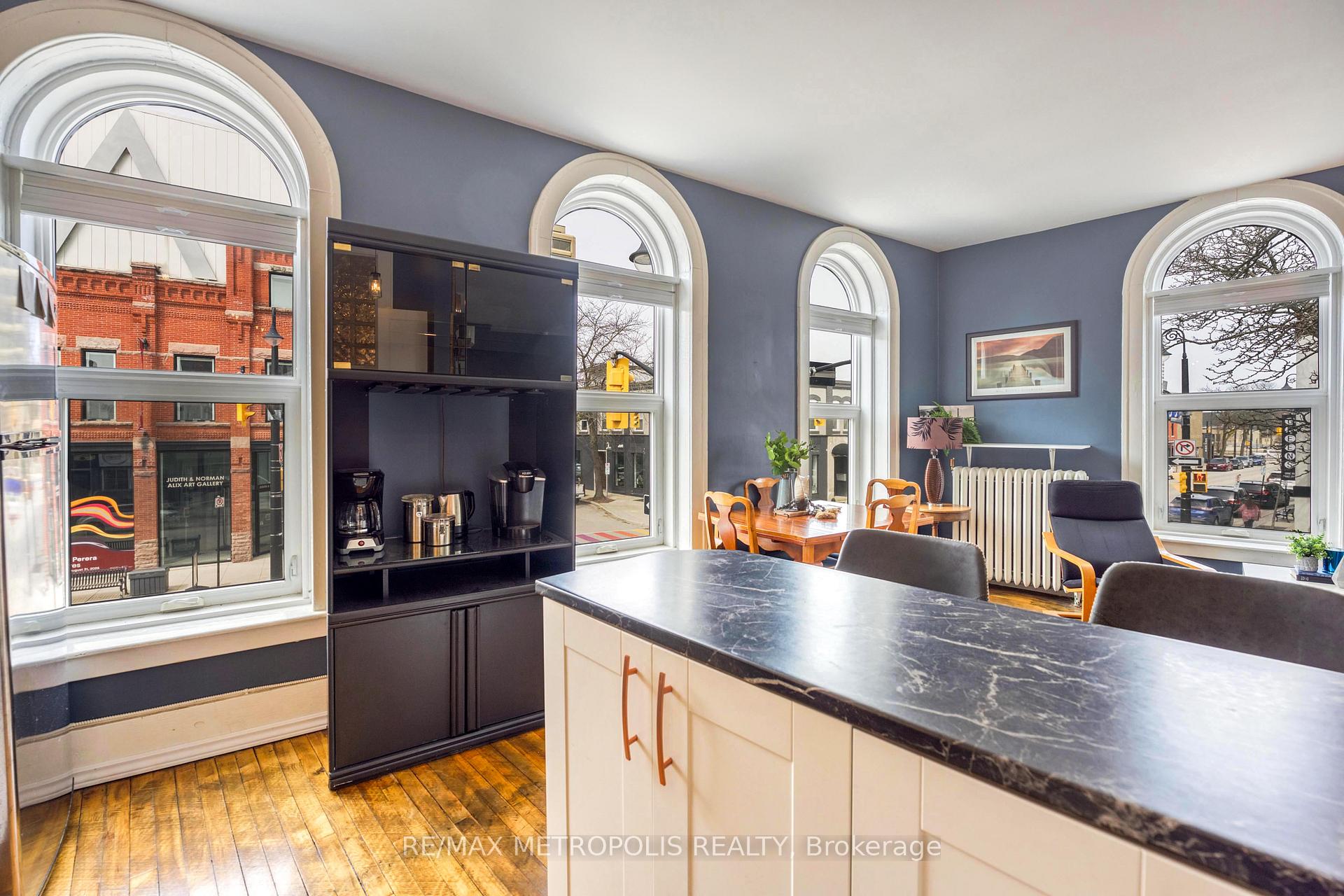 Photo 12 of Unit #2 (Upper), 157 Lochiel Street, Sarnia — HOMEH