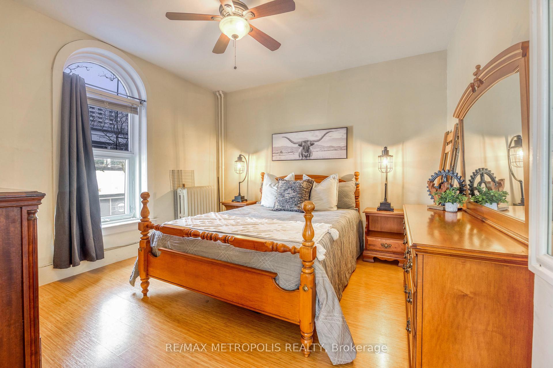 Photo 25 of Unit #2 (Upper), 157 Lochiel Street, Sarnia — HOMEH