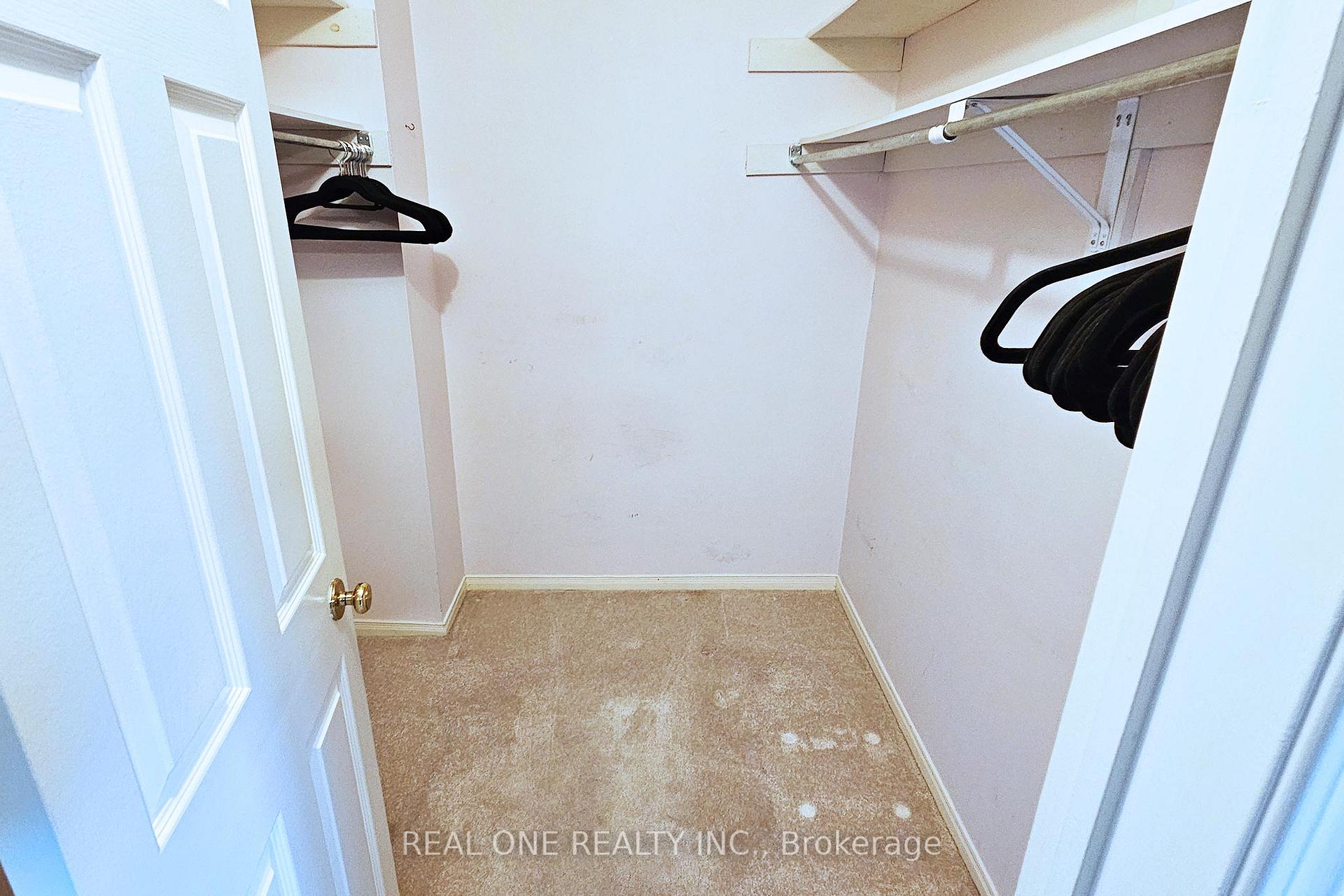 Photo 21 of 25 Bendamere Crescent, Markham, Raymerville — HOMEH