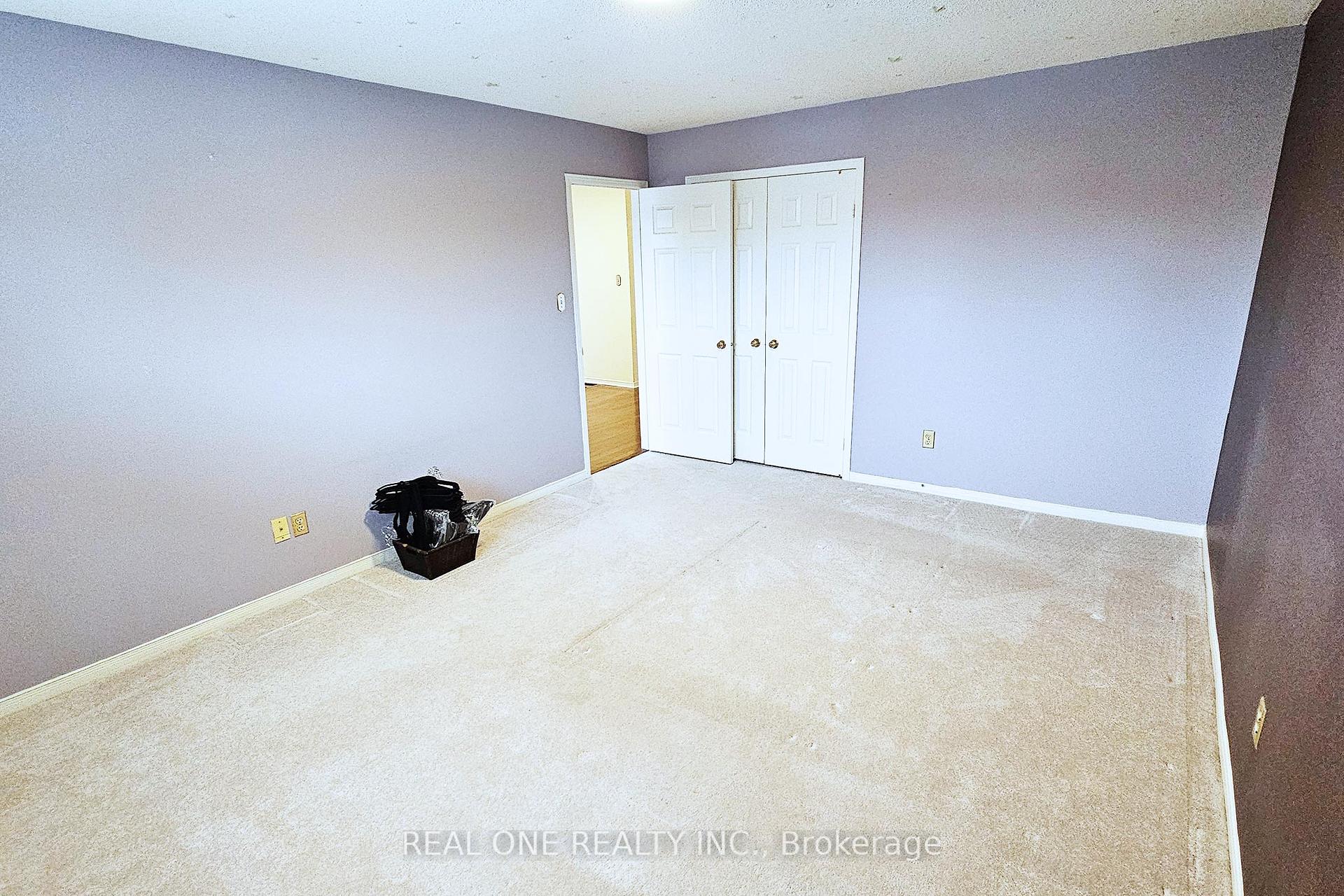 Photo 23 of 25 Bendamere Crescent, Markham, Raymerville — HOMEH