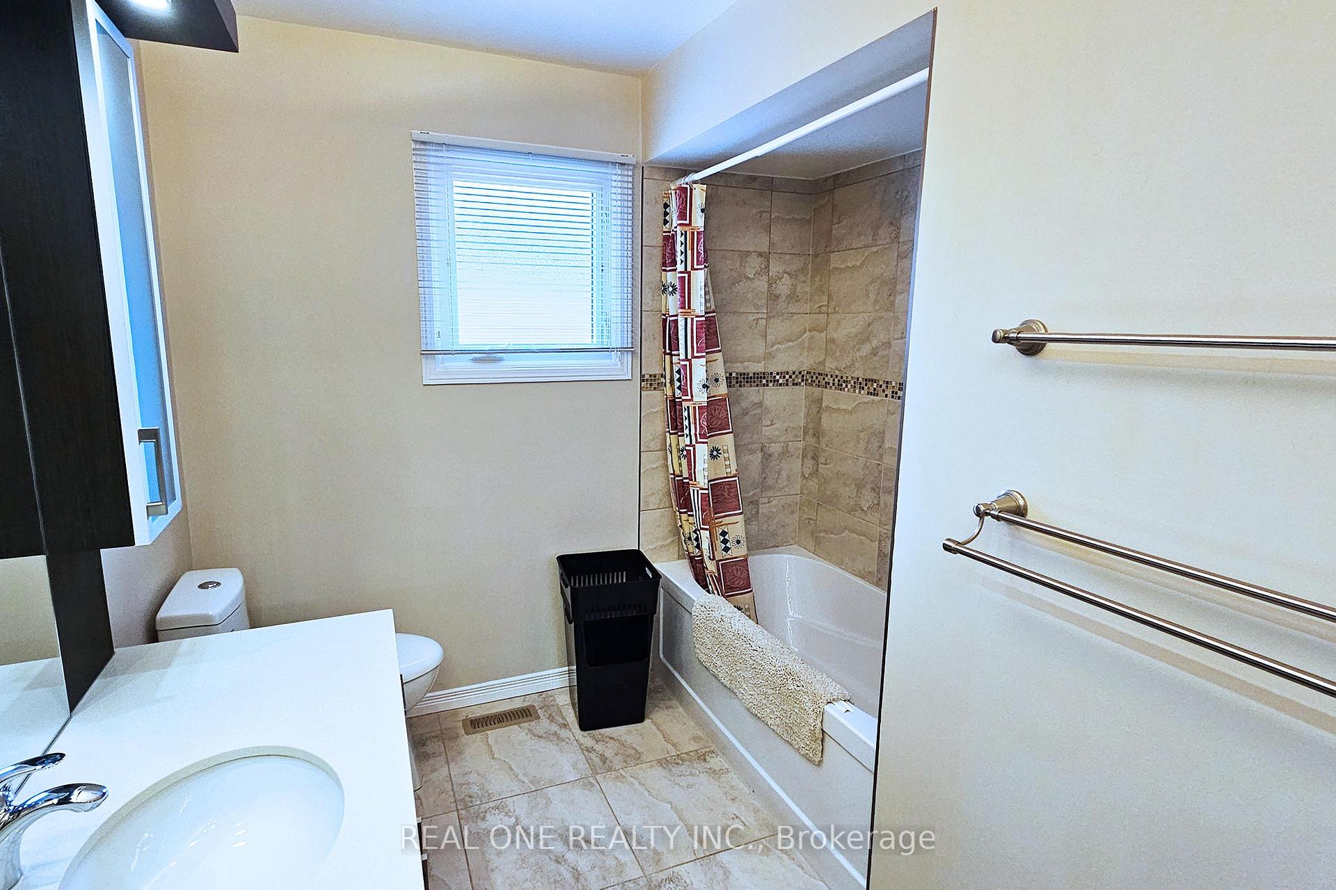 Photo 28 of 25 Bendamere Crescent, Markham, Raymerville — HOMEH