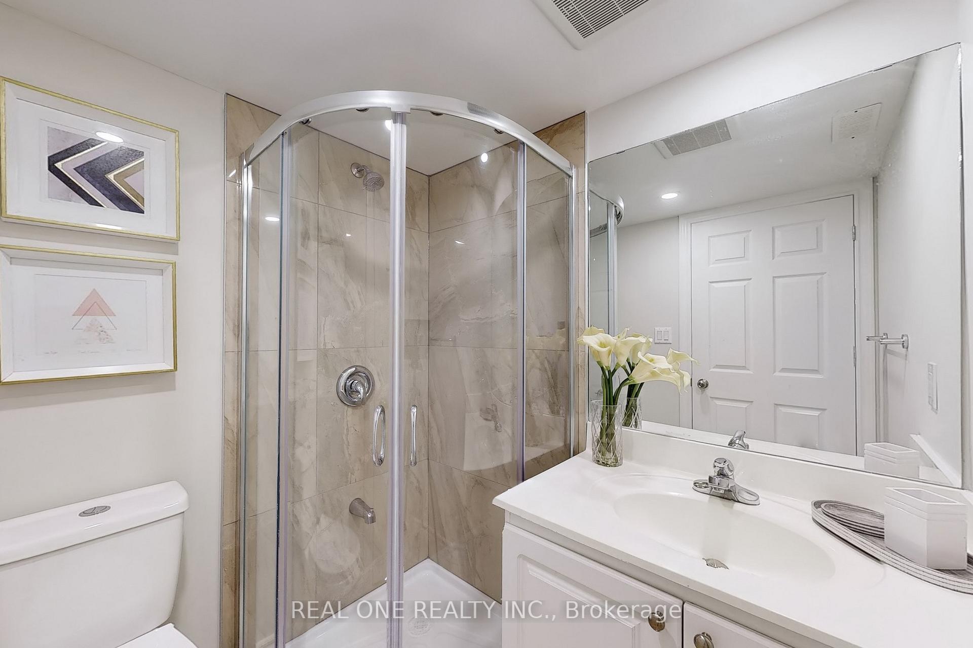 Photo 14 of 38 Wingrove Street, Markham, Wismer — HOMEH