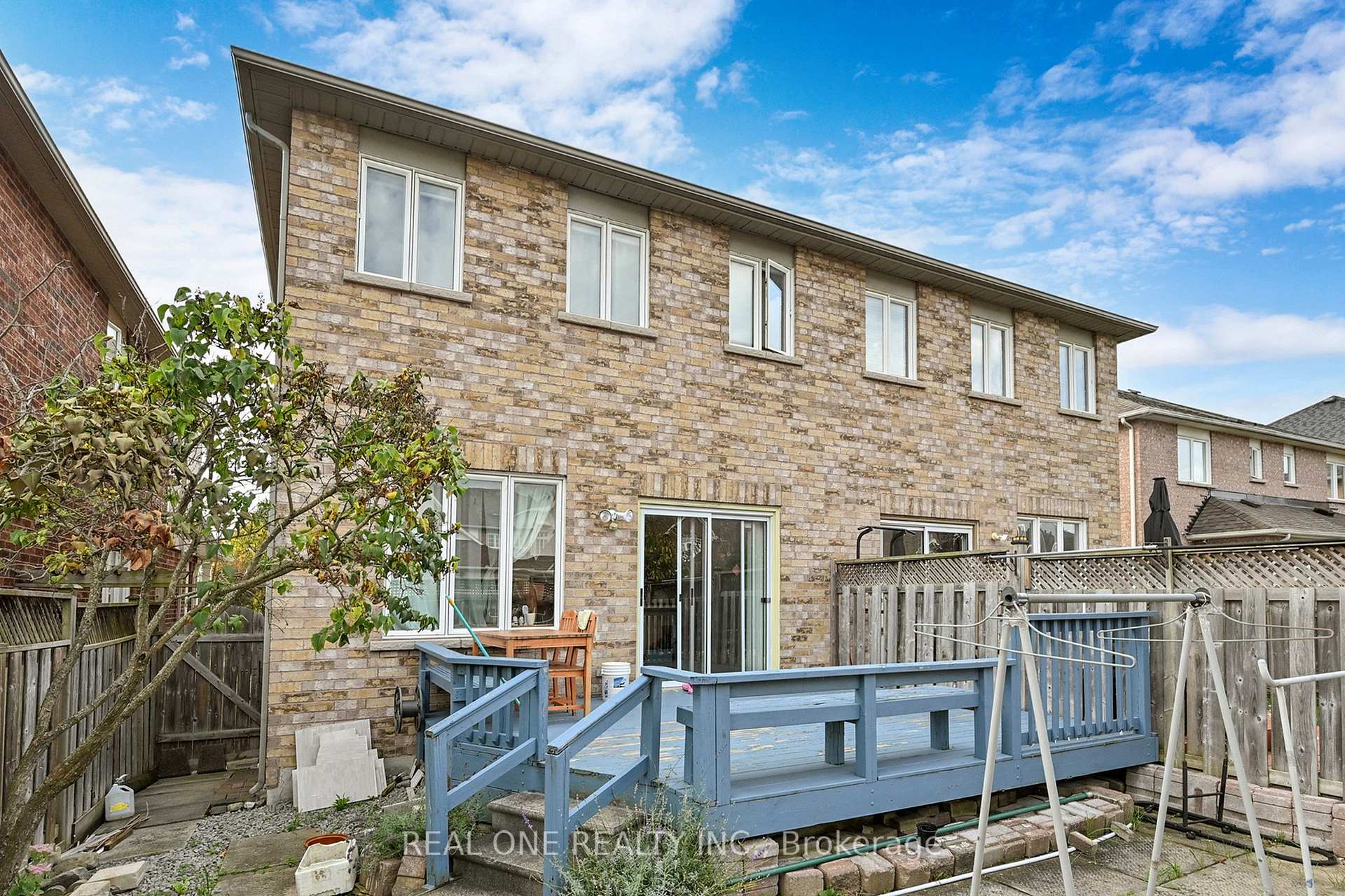 Photo 12 of 38 Wingrove Street, Markham, Wismer — HOMEH