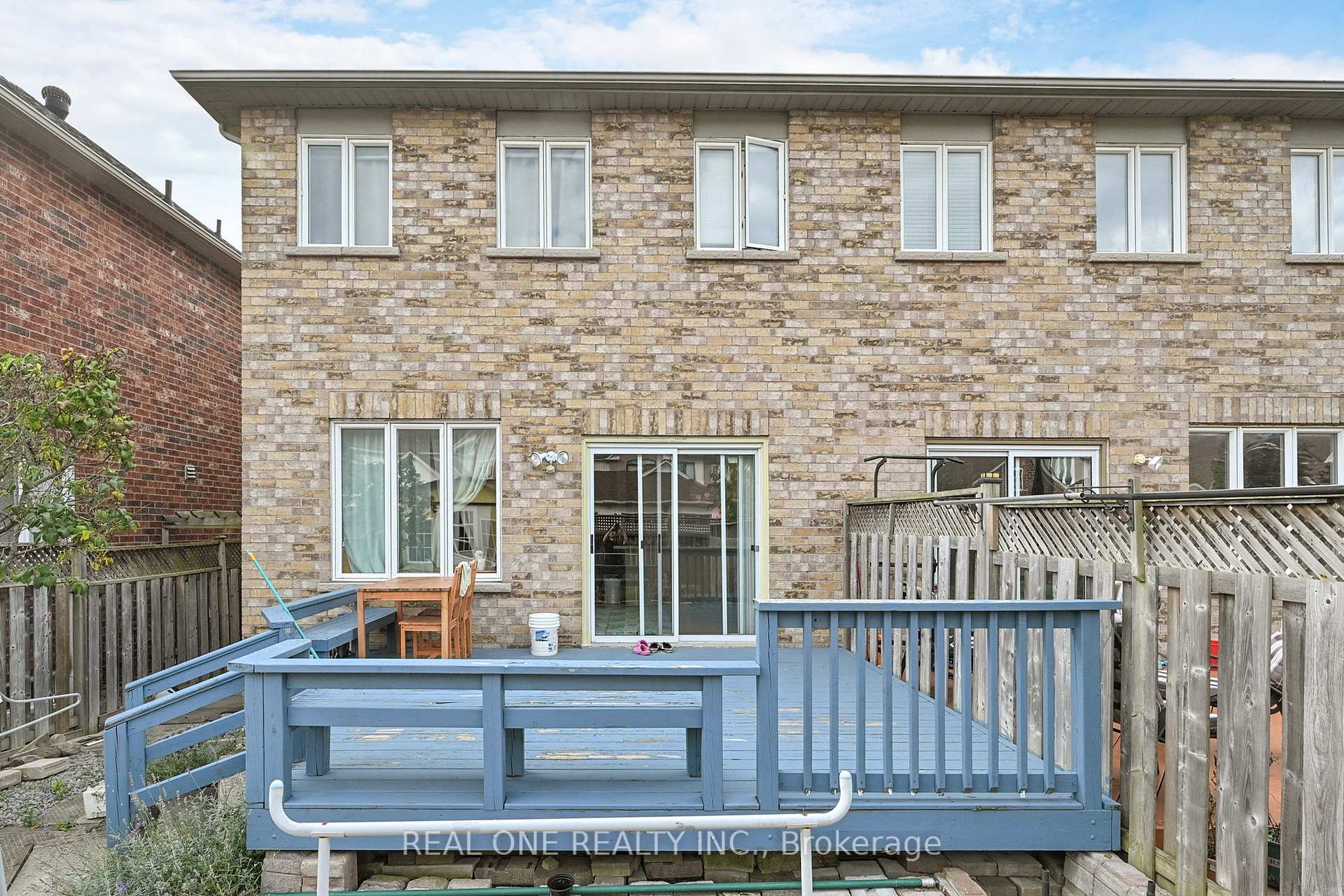Photo 15 of 38 Wingrove Street, Markham, Wismer — HOMEH