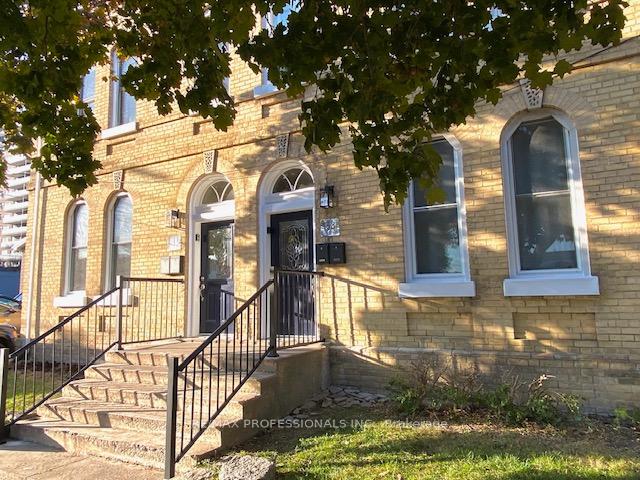 Photo 2 of Unit 2, 156 Darling Street, Brant, Brantford Twp — HOMEH